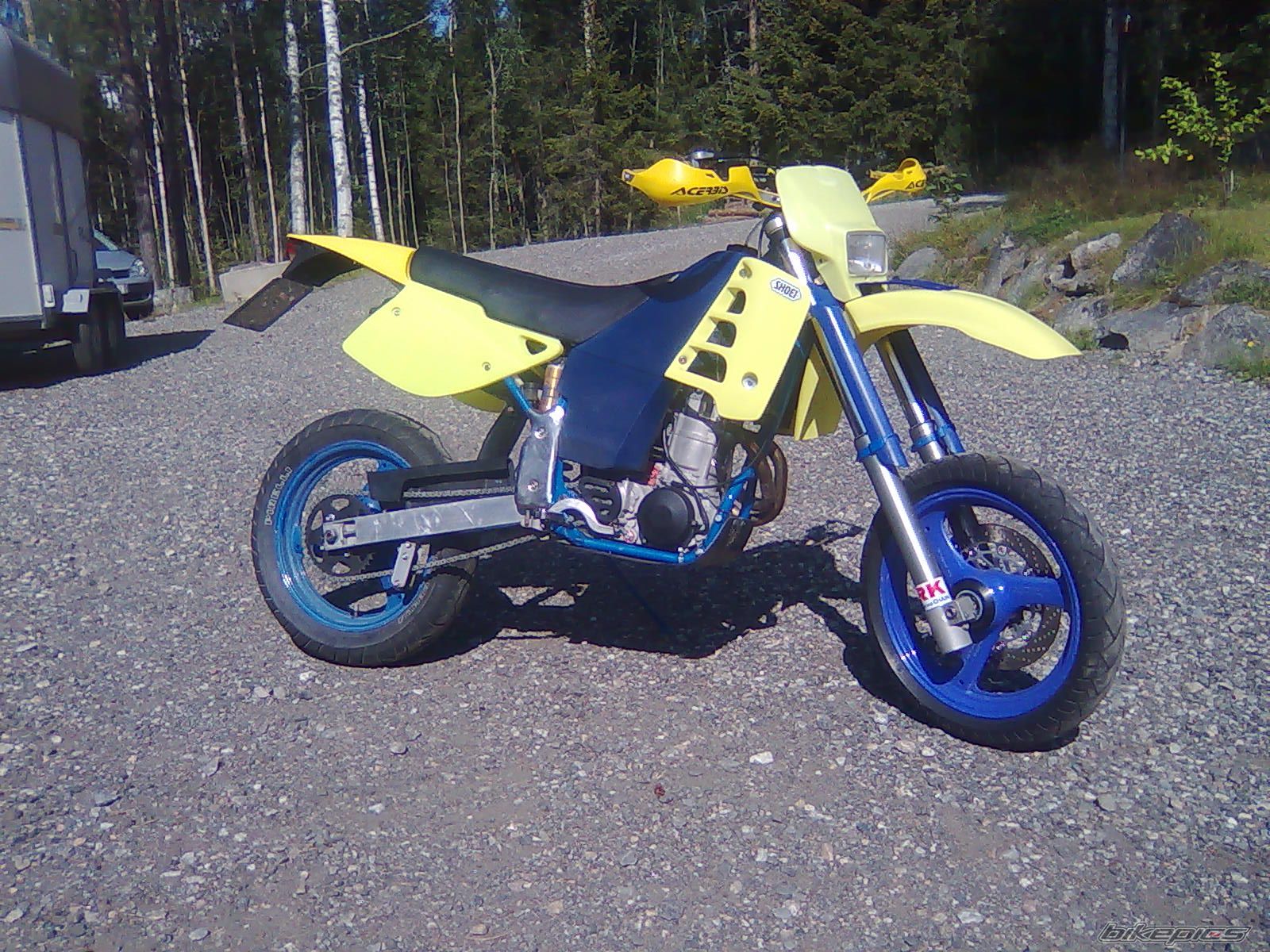 Photo 1799745