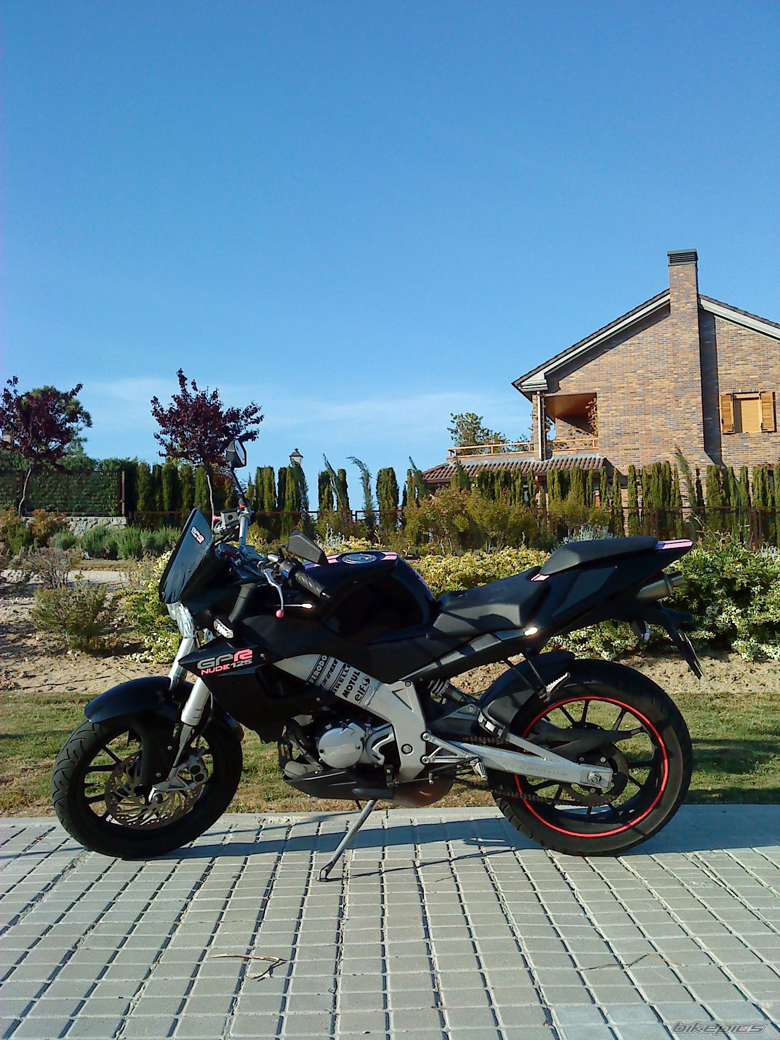 Photo 1799986