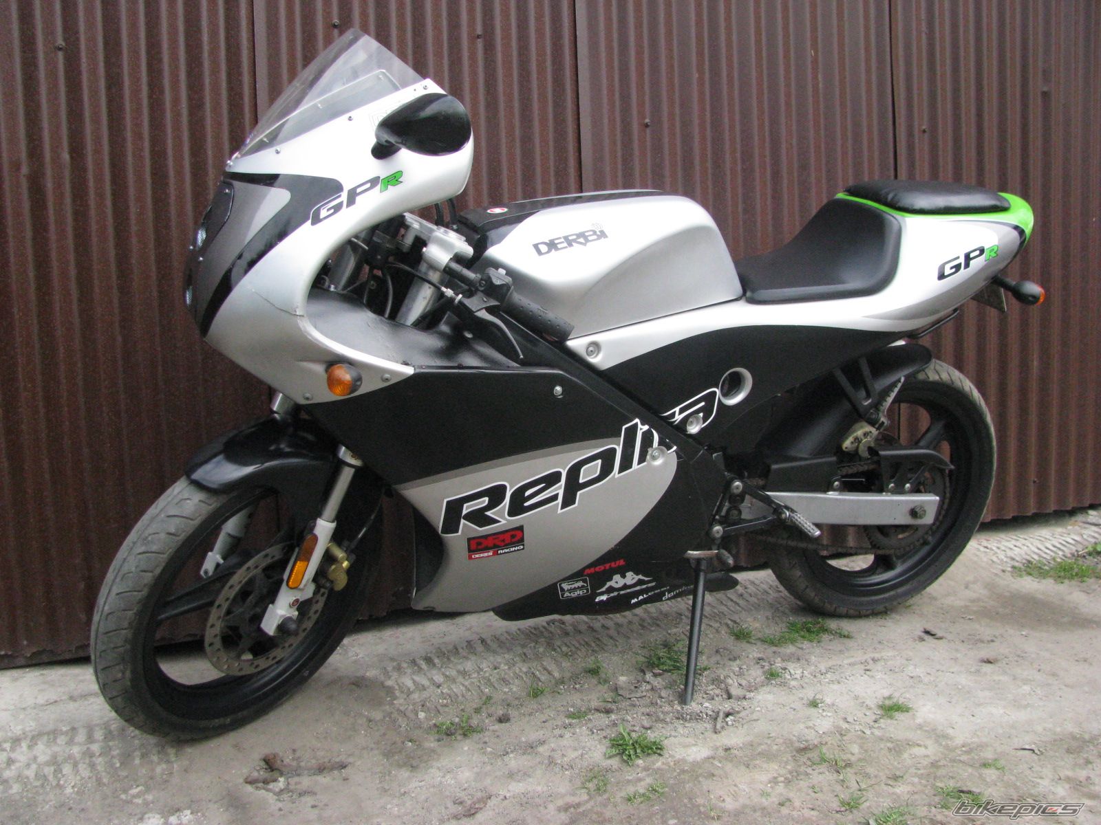 Bike Photo 1800520
