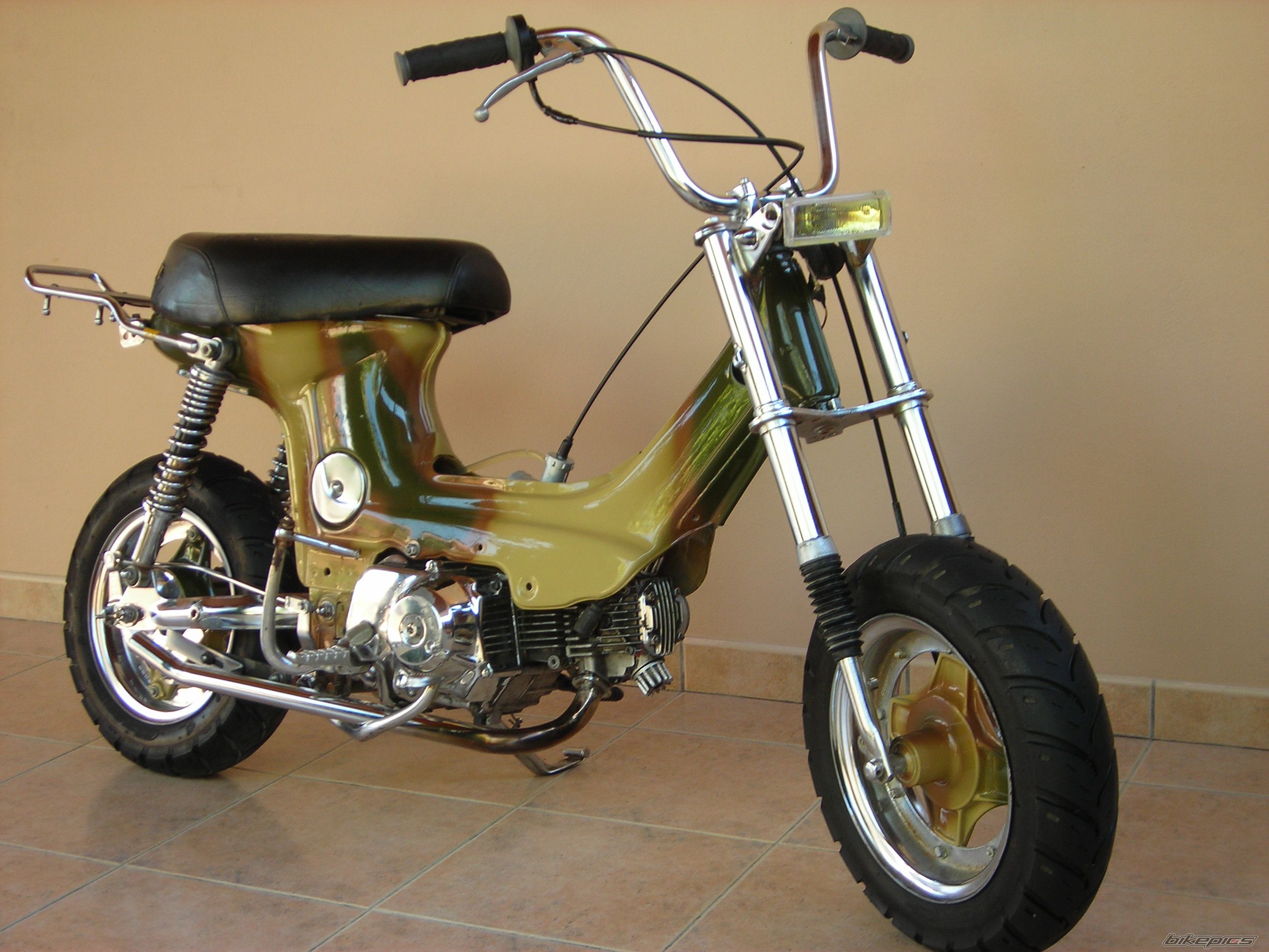 Bike Photo 1800779