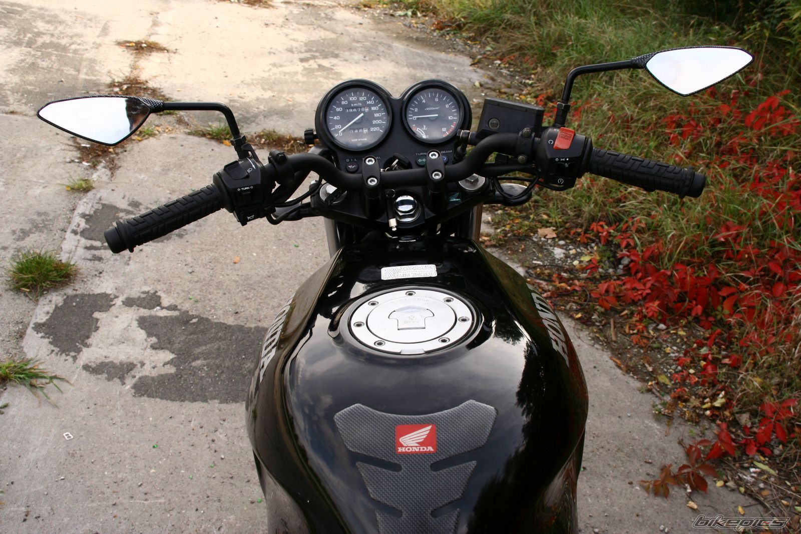 Bike Photo 1800823