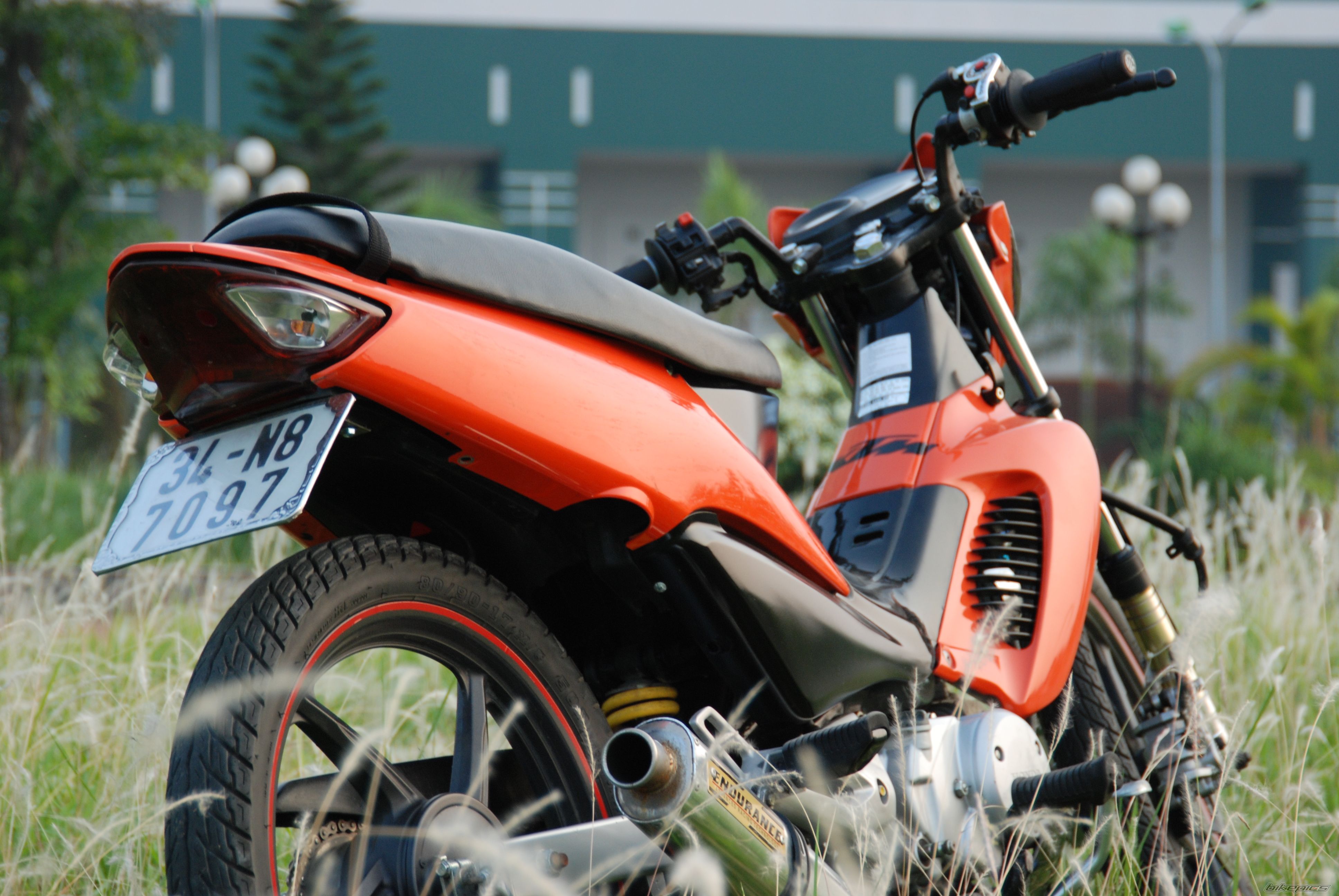 Bike Photo 1800846