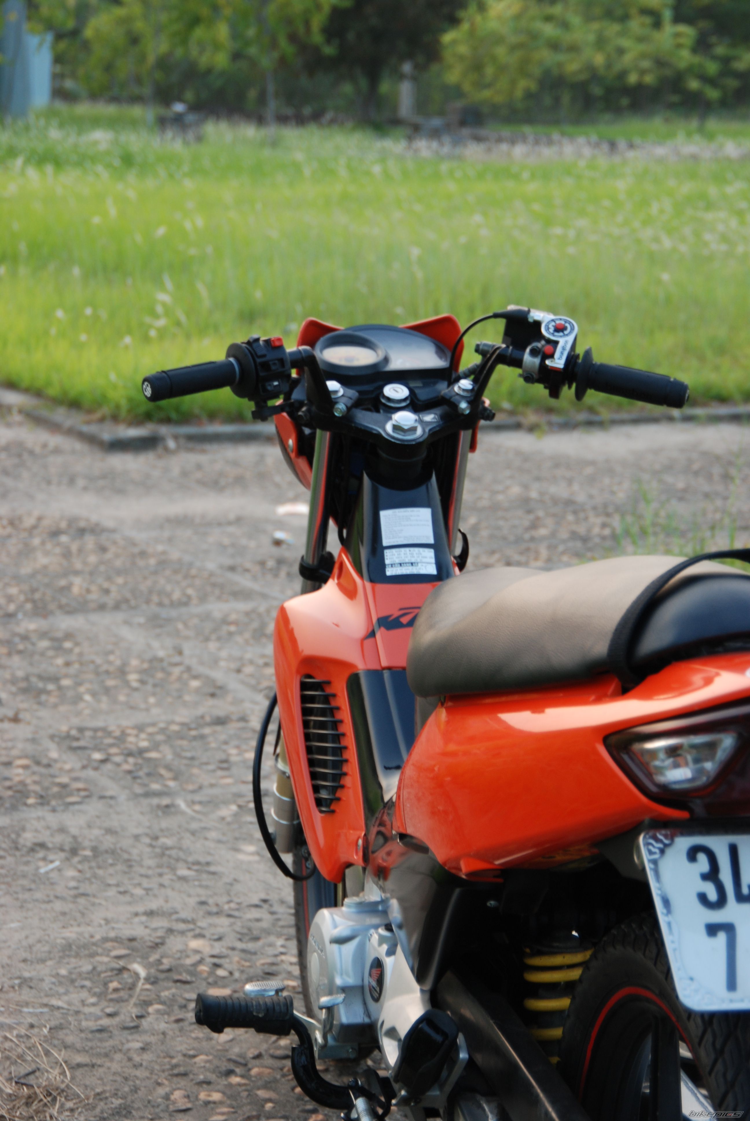 Bike Photo 1800859