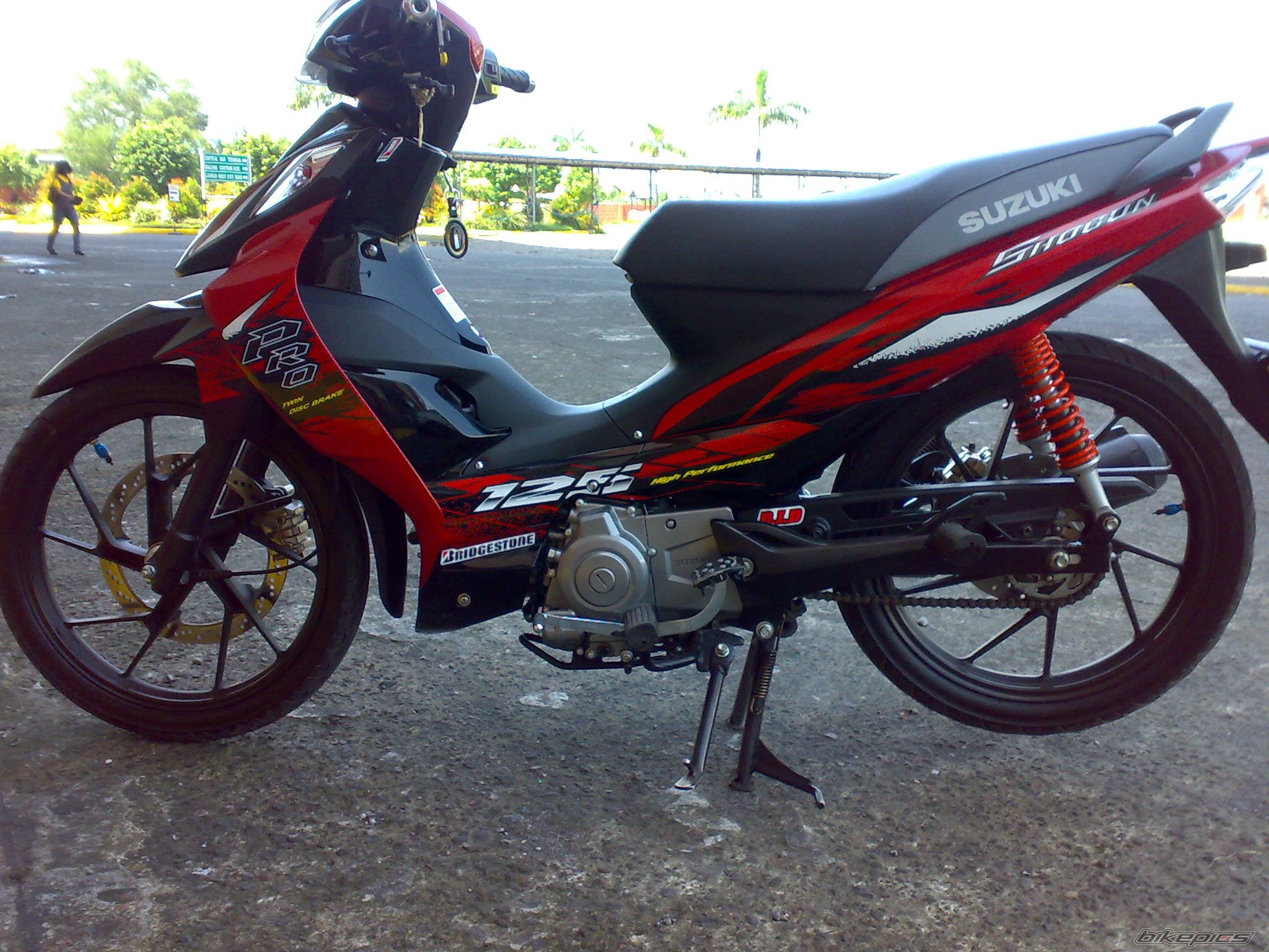 Bike Photo 1801106
