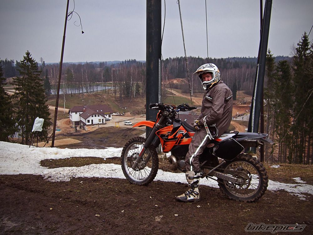 Bike Photo 1801971