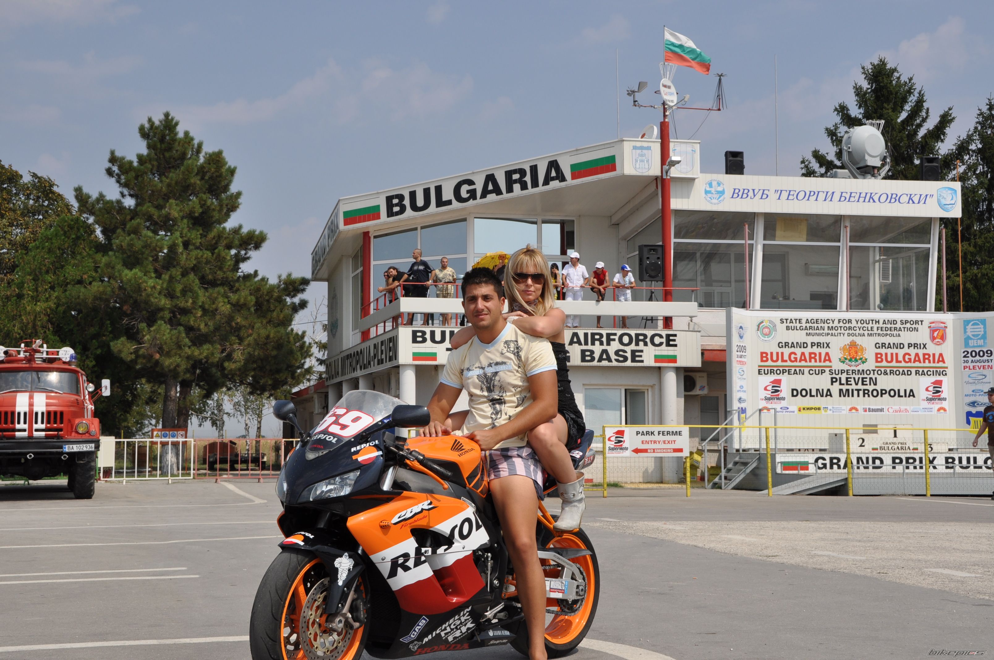 Bike Photo 1802543
