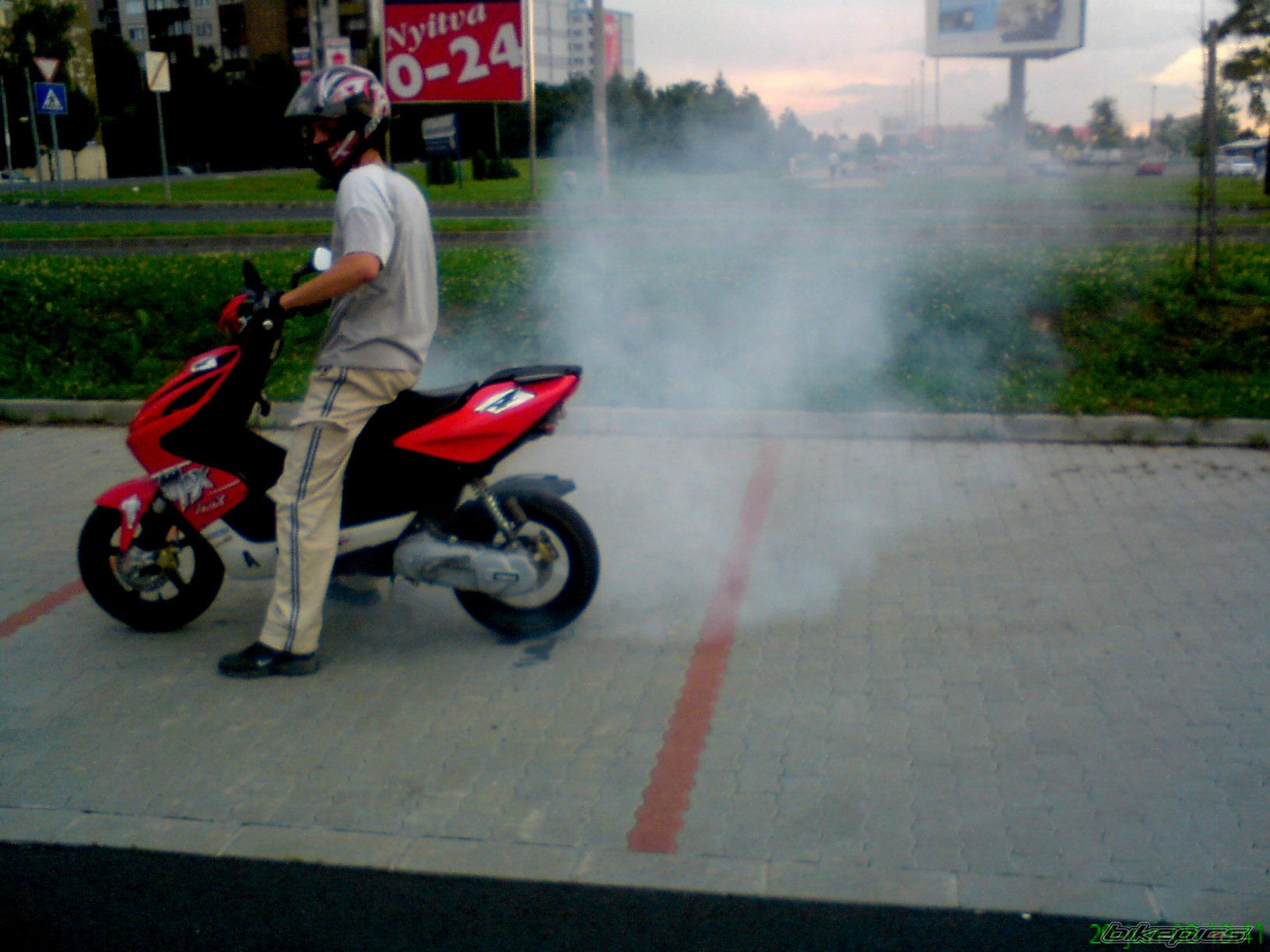 Bike Photo 1802893