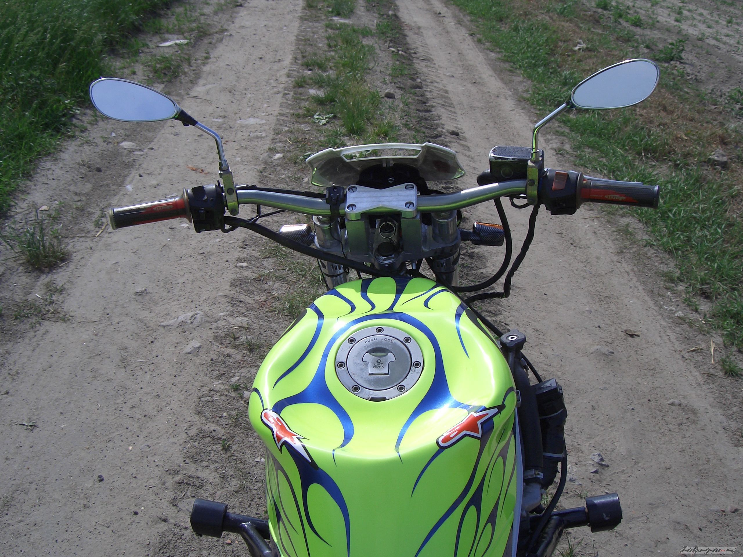 Bike Photo 1802986