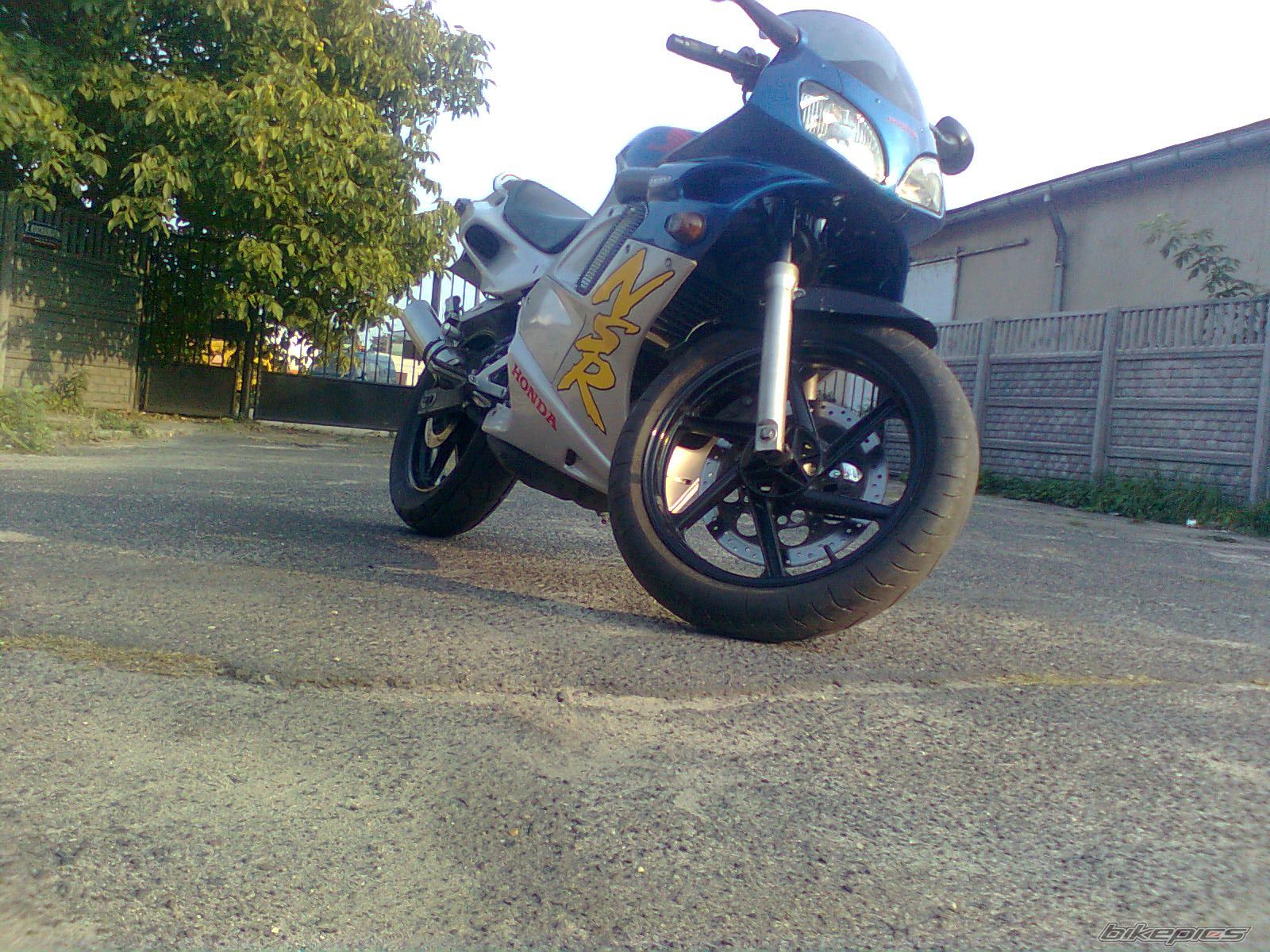 Bike Photo 1805568