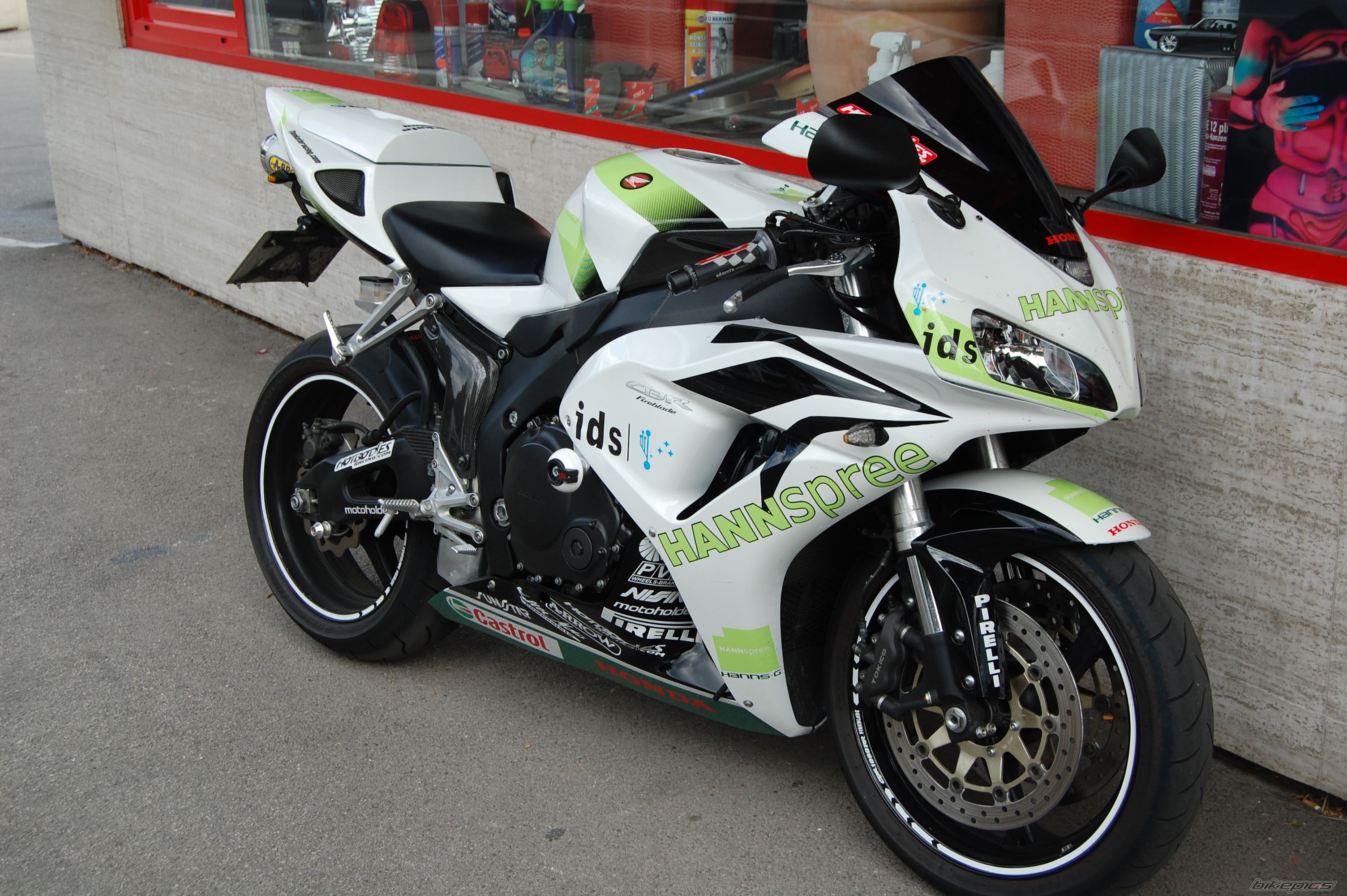 Bike Photo 1805743