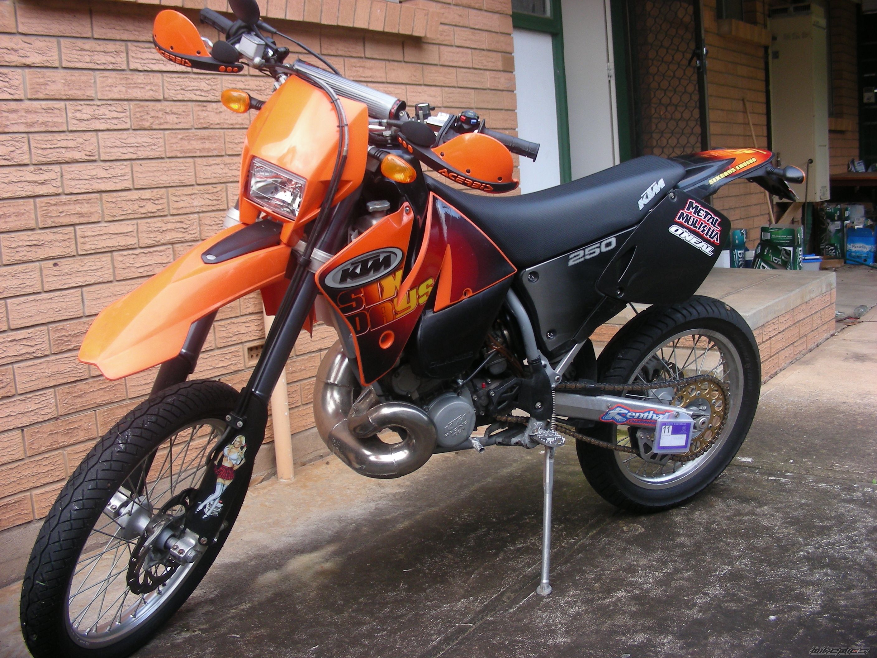 Bike Photo 1805747