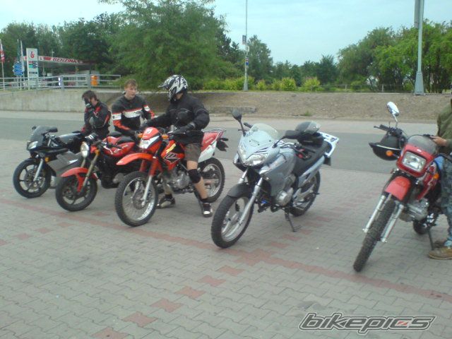 Photo 1807512