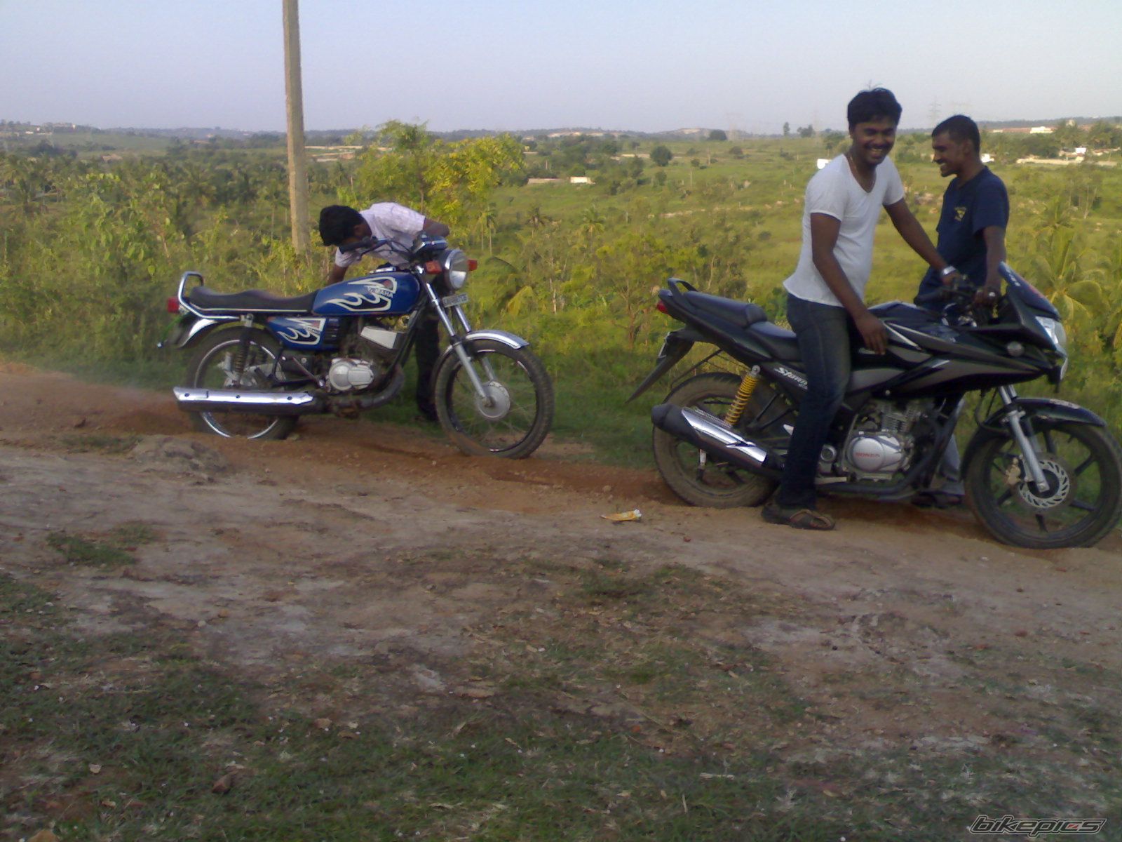 Bike Photo 1808686
