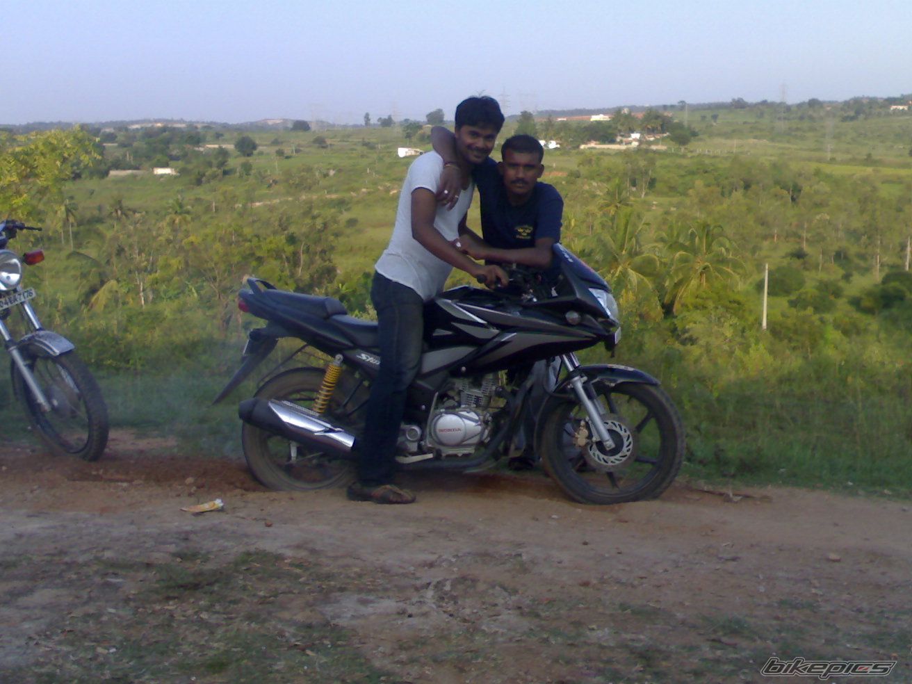 Bike Photo 1808688