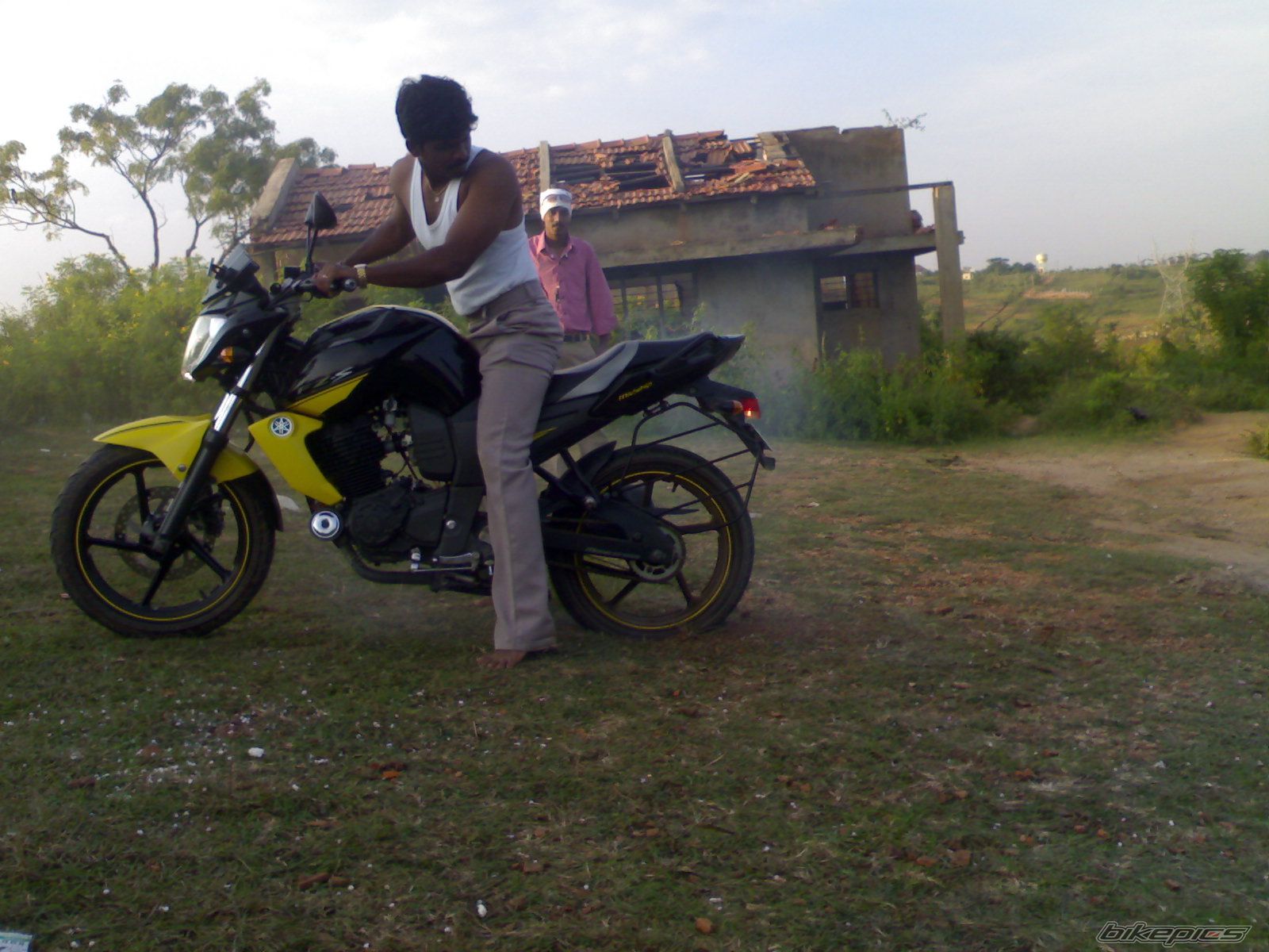 Bike Photo 1808694