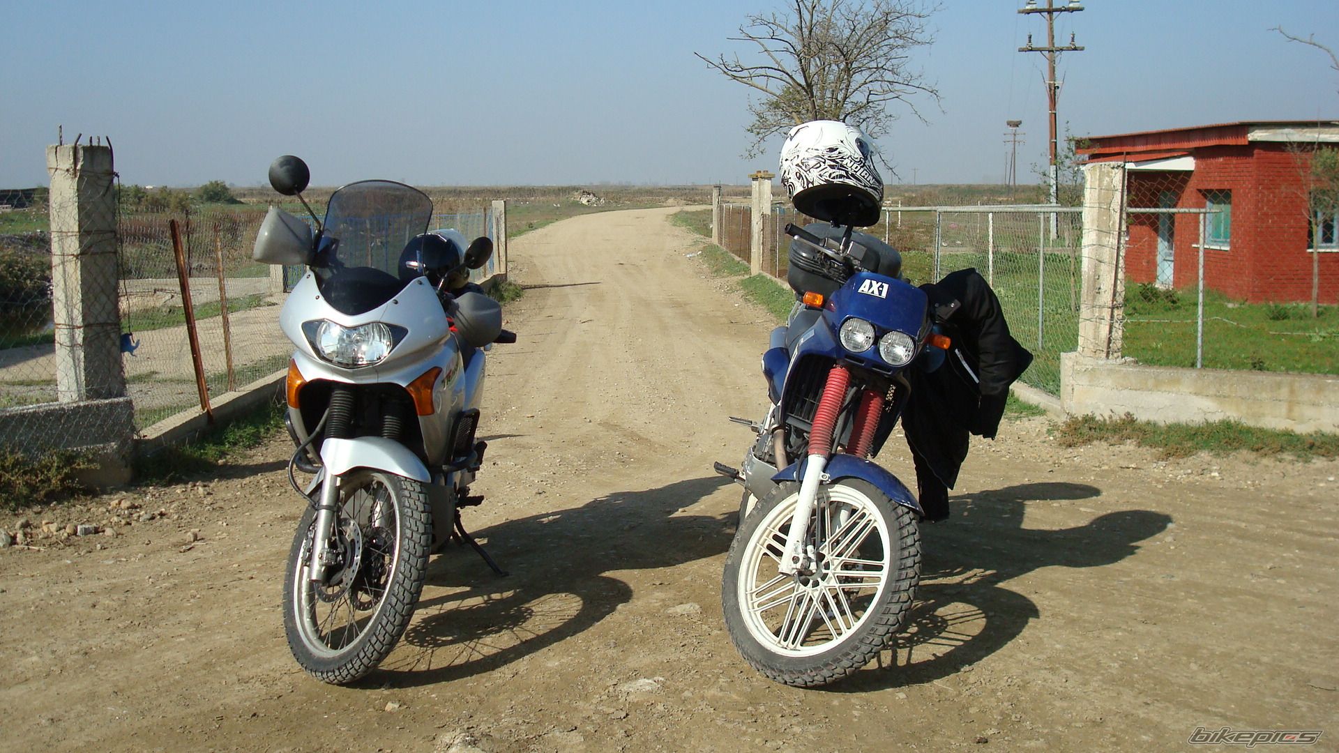 Bike Photo 1808903