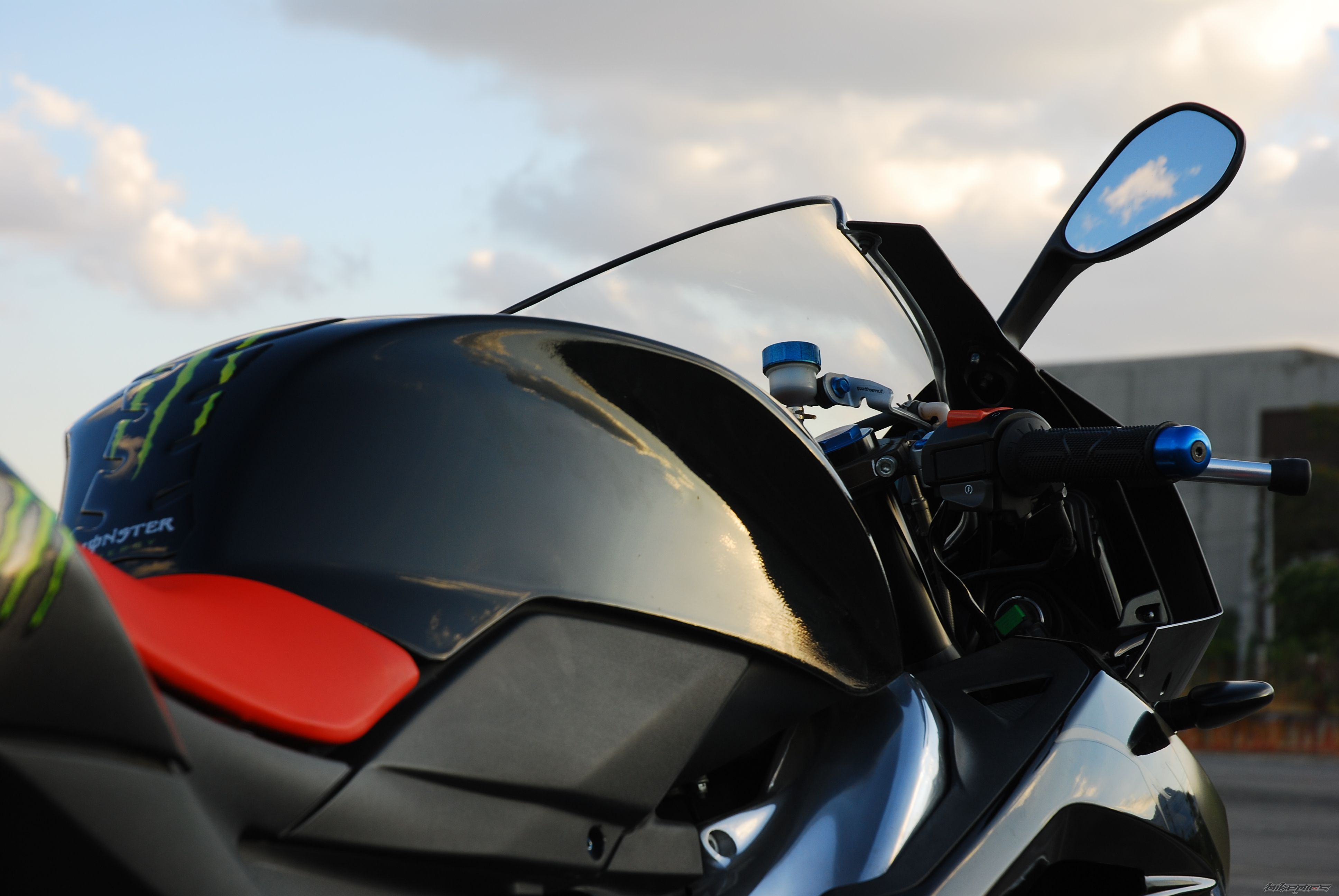 Bike Photo 1809029