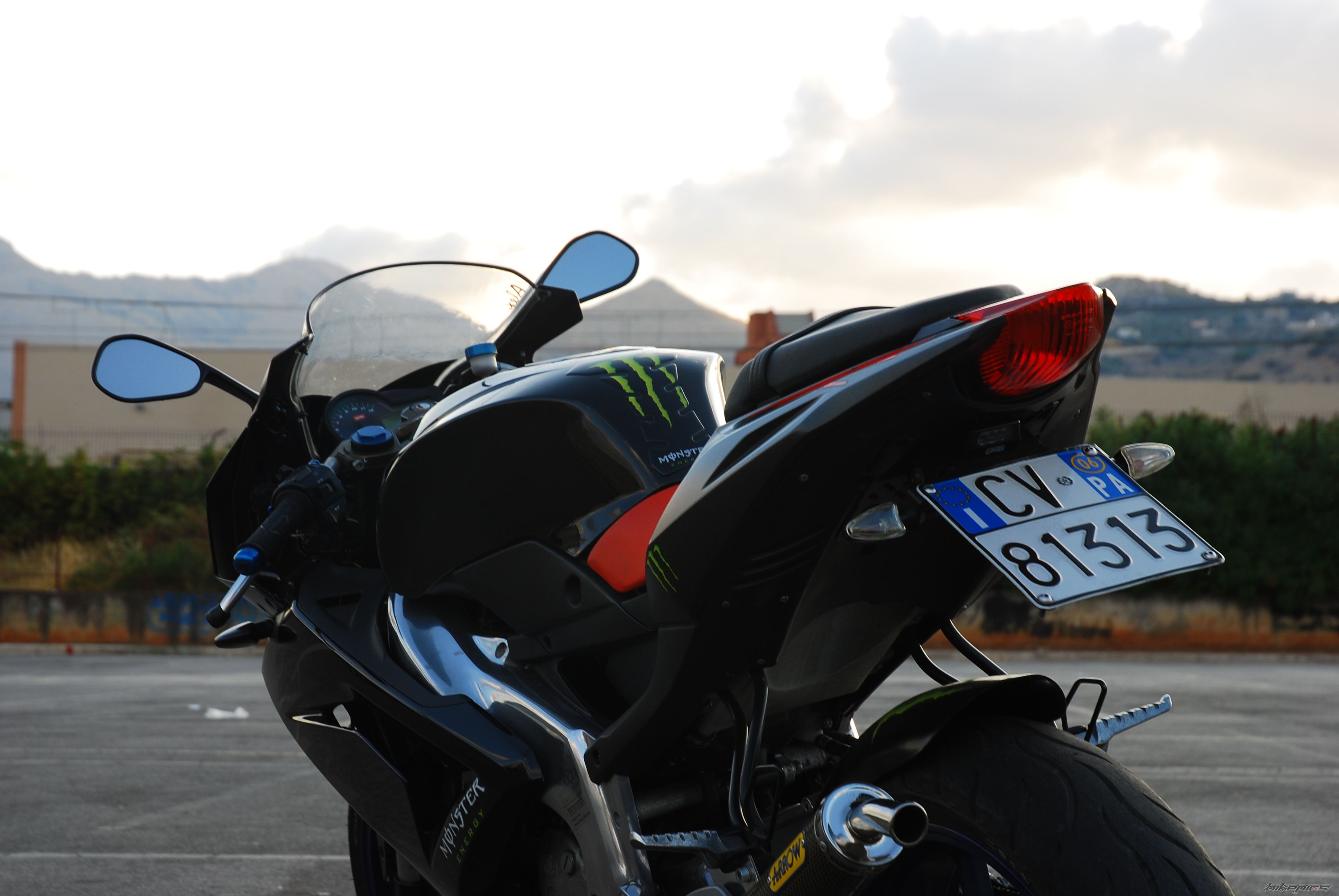 Bike Photo 1809040