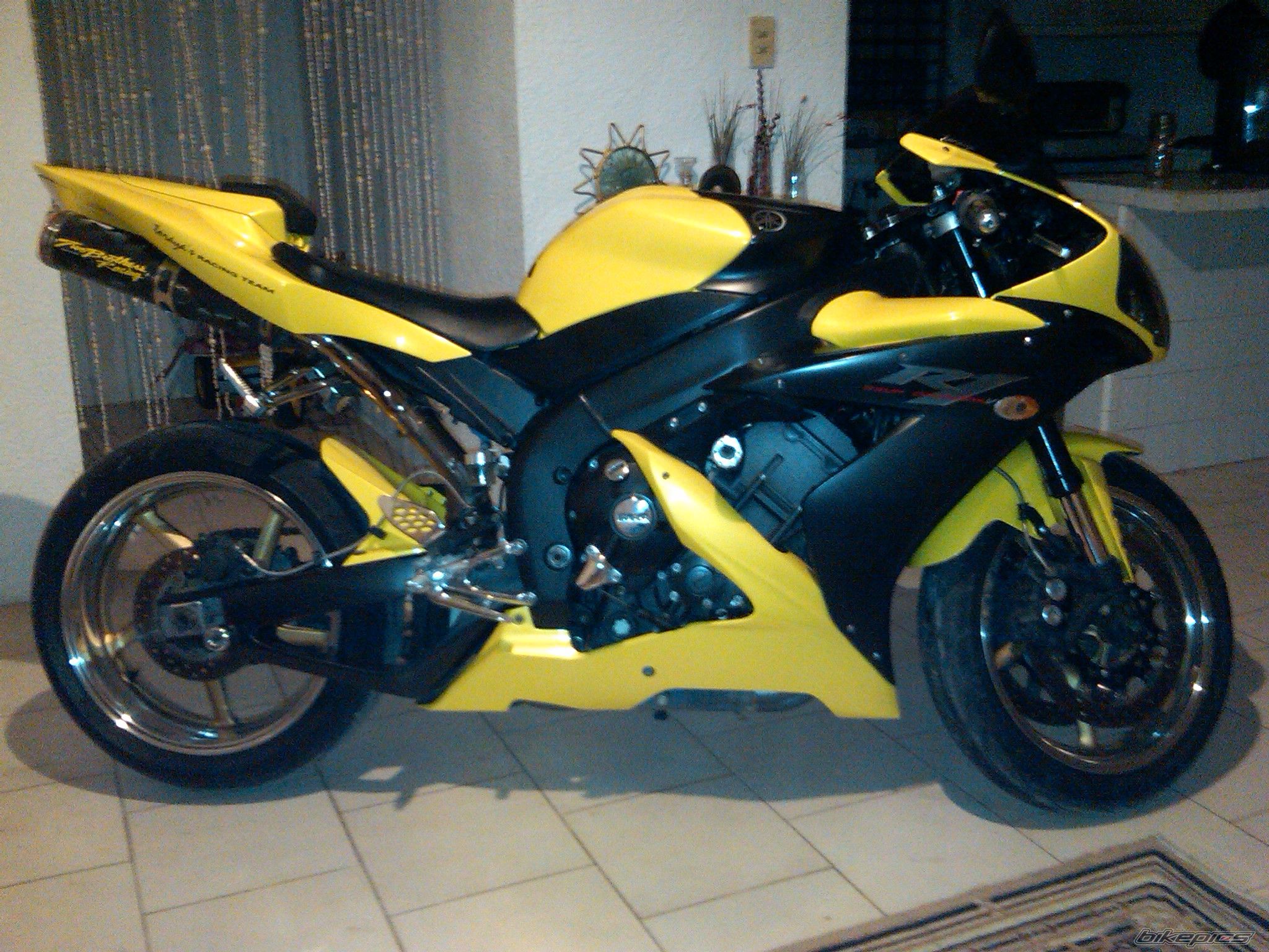 Bike Photo 1809178