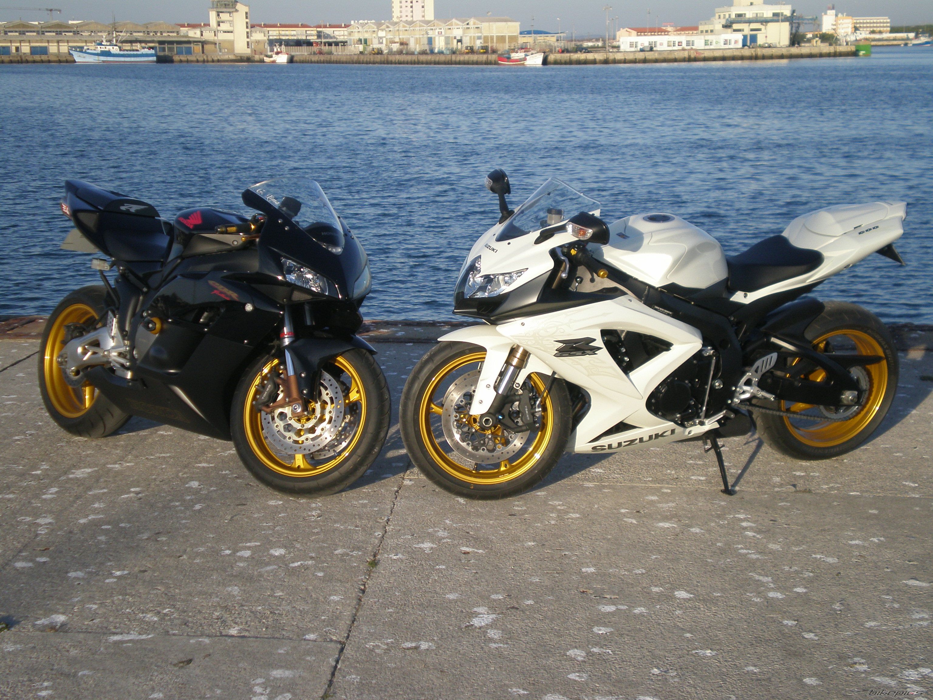 Bike Photo 1809676