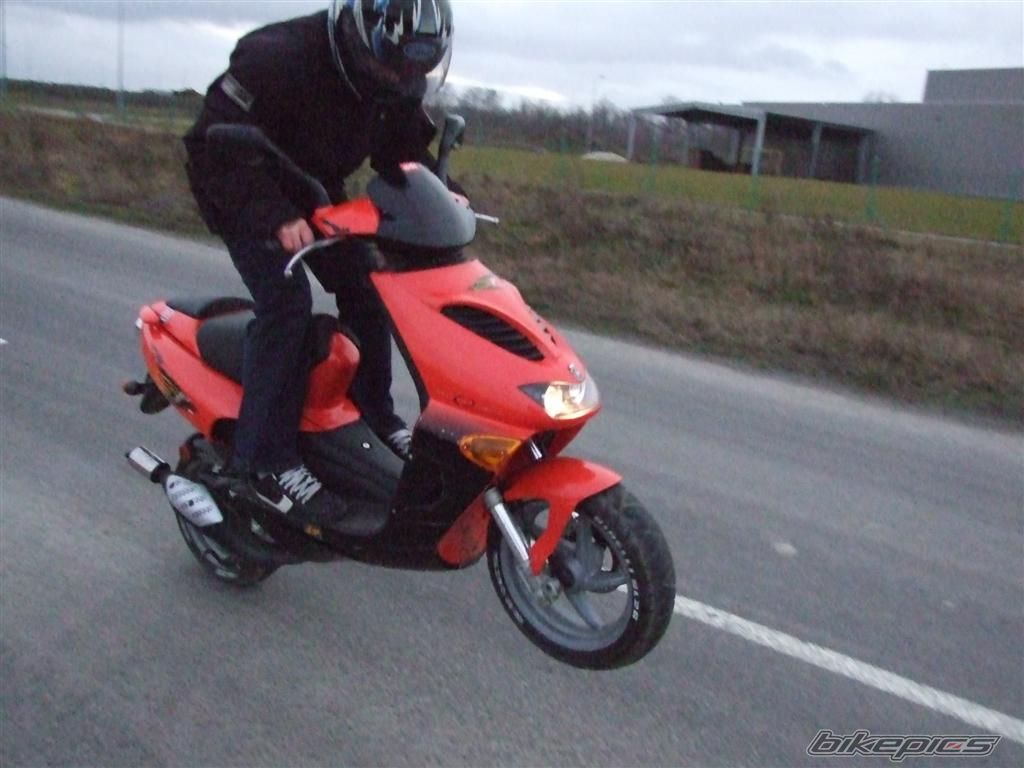 Bike Photo 1809868