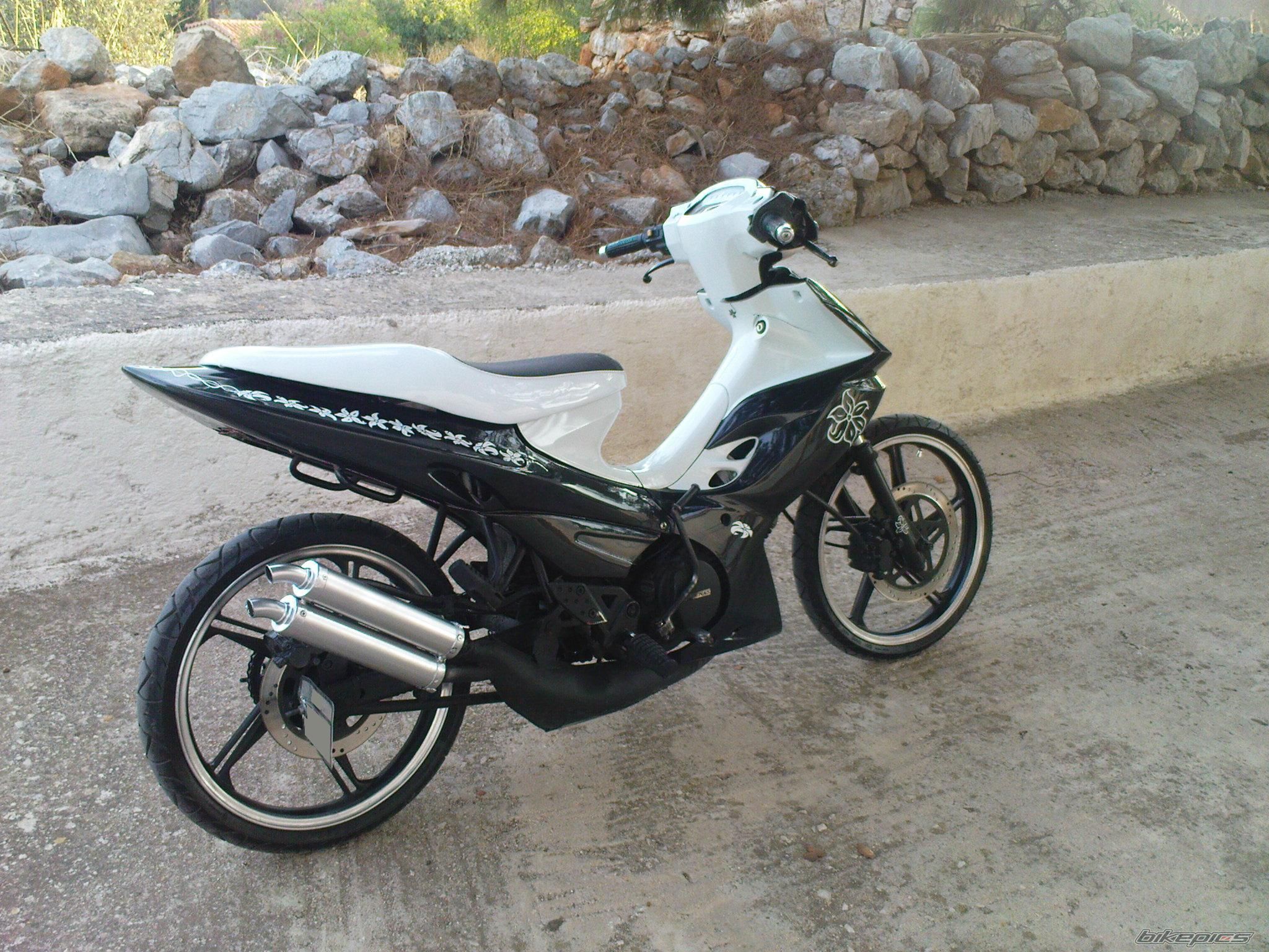 Bike Photo 1810451