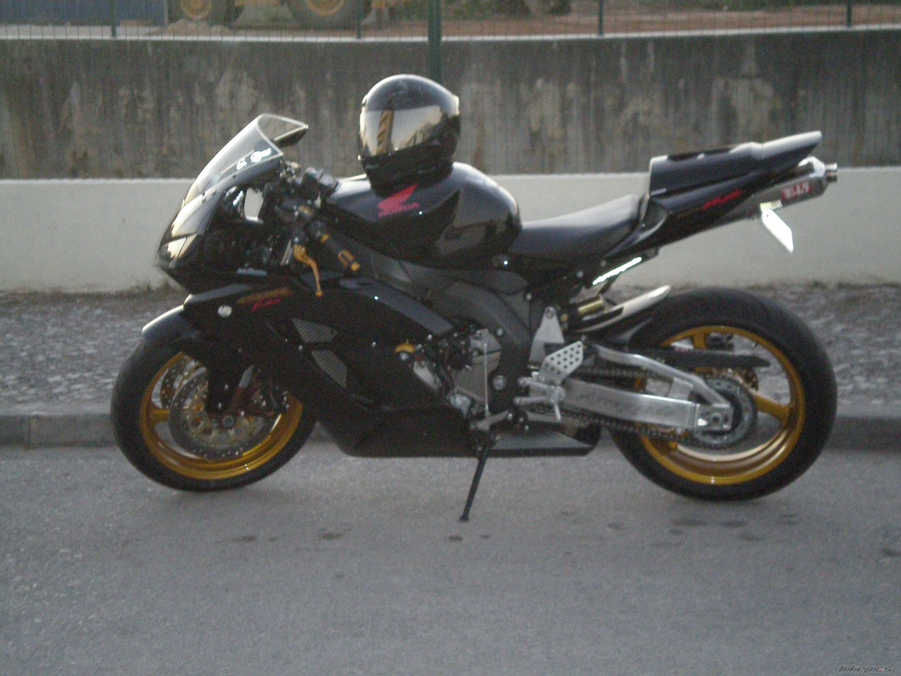 Bike Photo 1810646