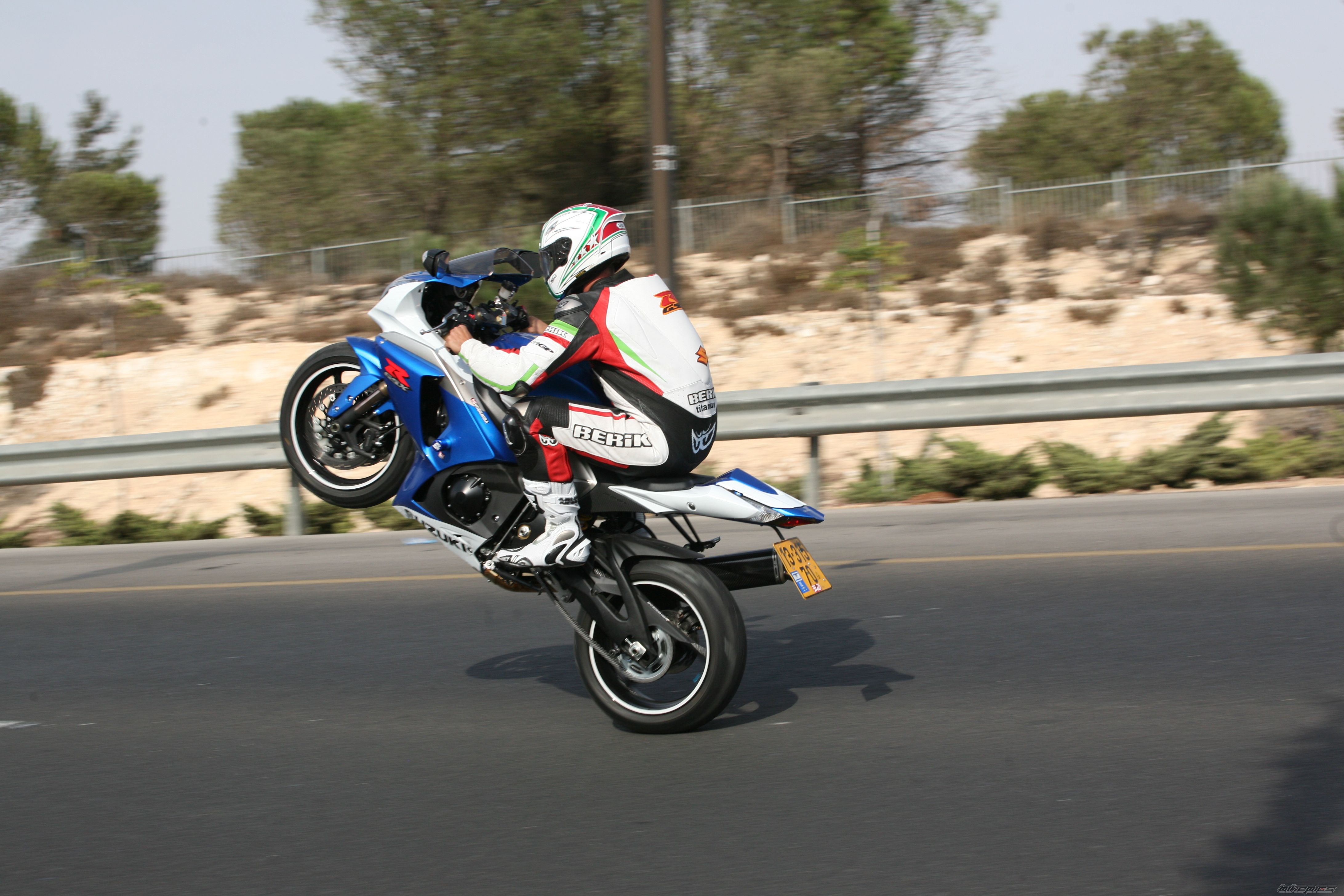 Bike Photo 1810756