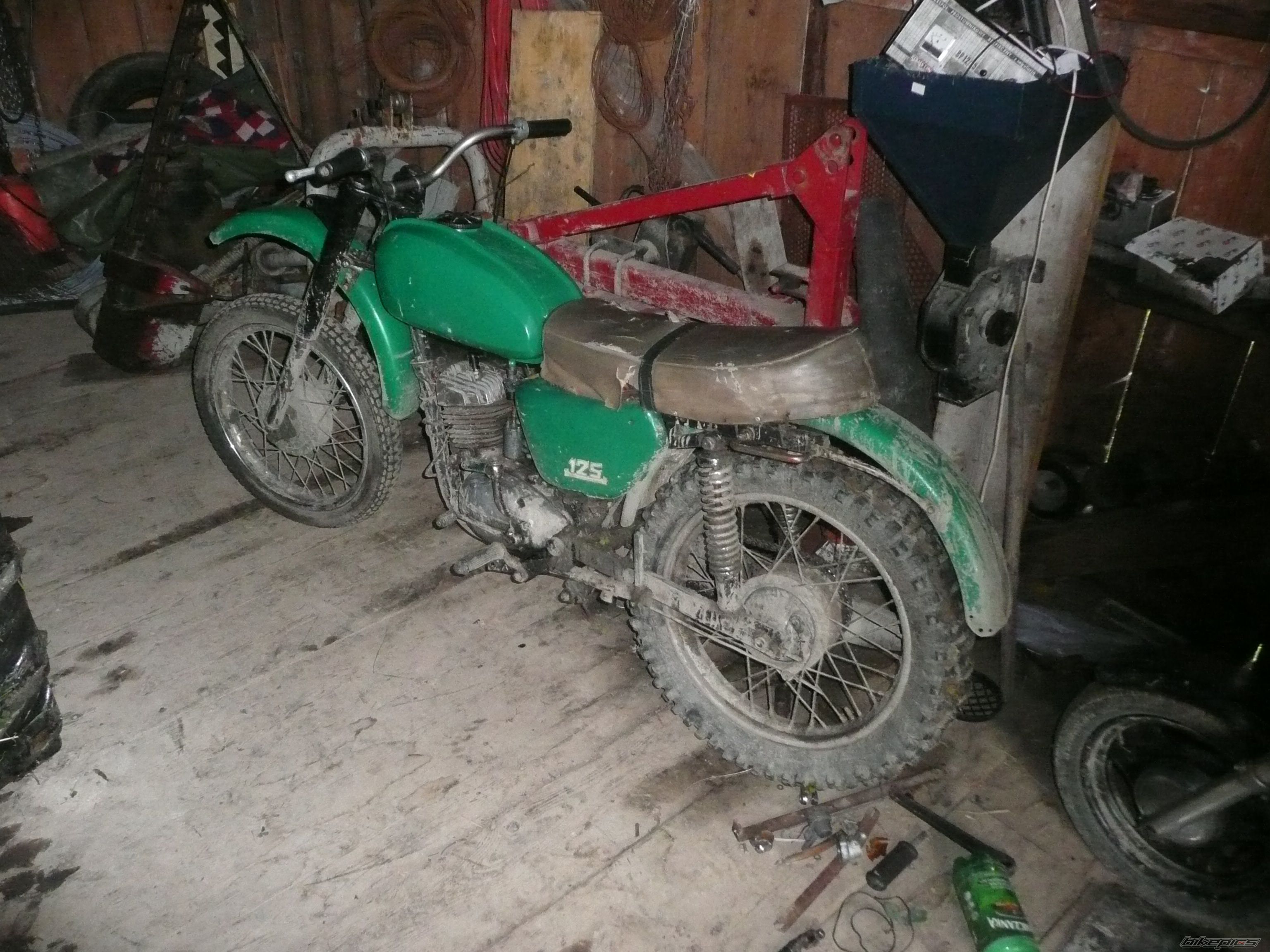 Photo 1812742