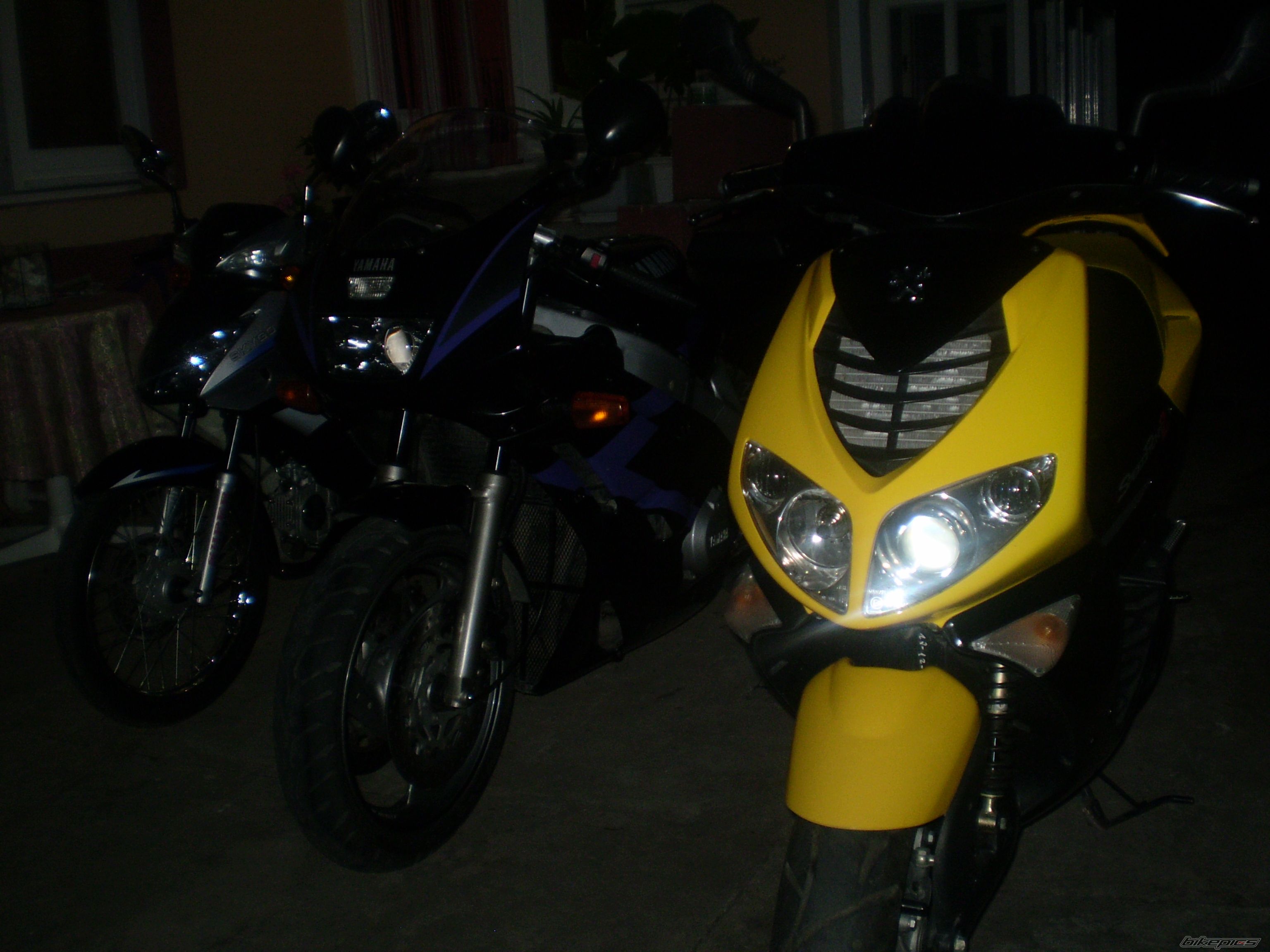 Photo 1812790