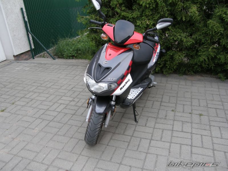 Photo 1812921