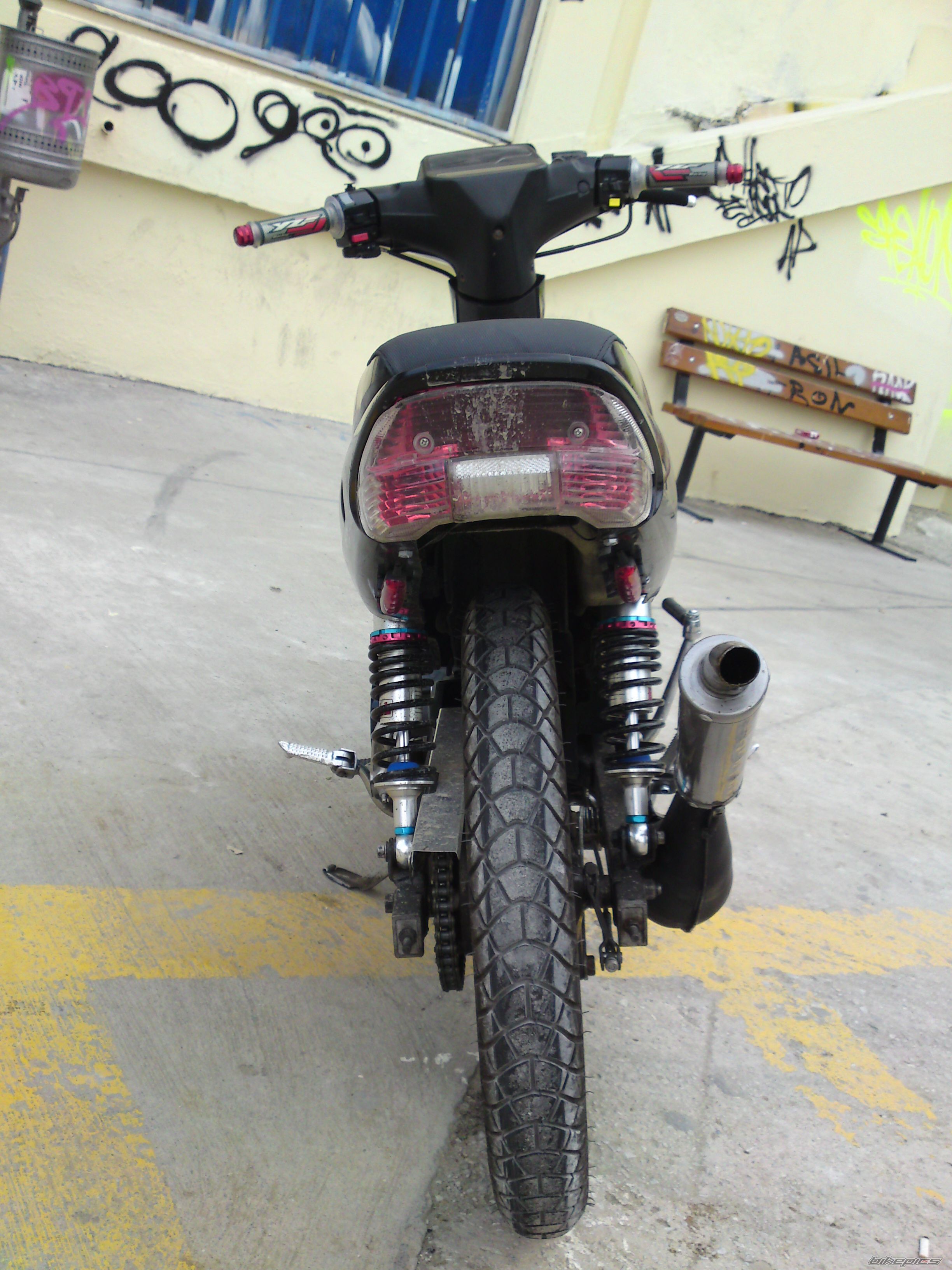 Photo 1813025
