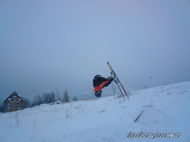 Photo 1813040