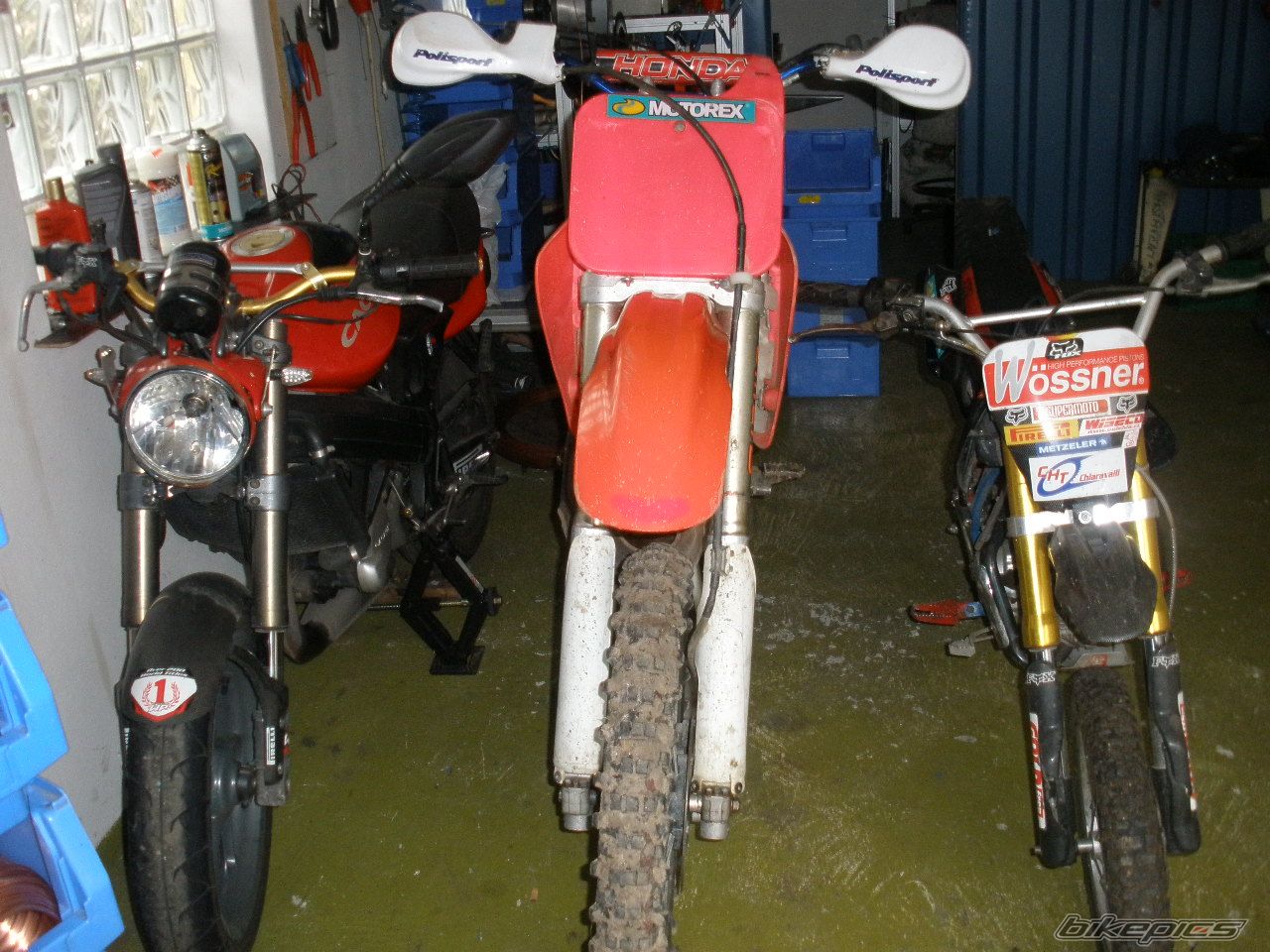 Photo 1813055