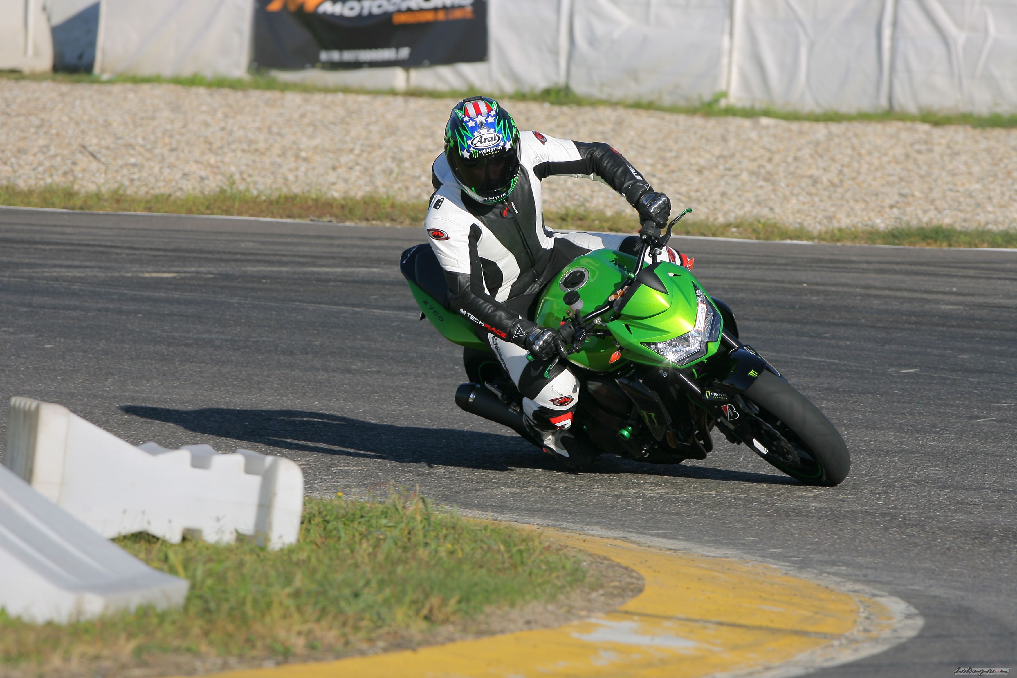 Bike Photo 1813377