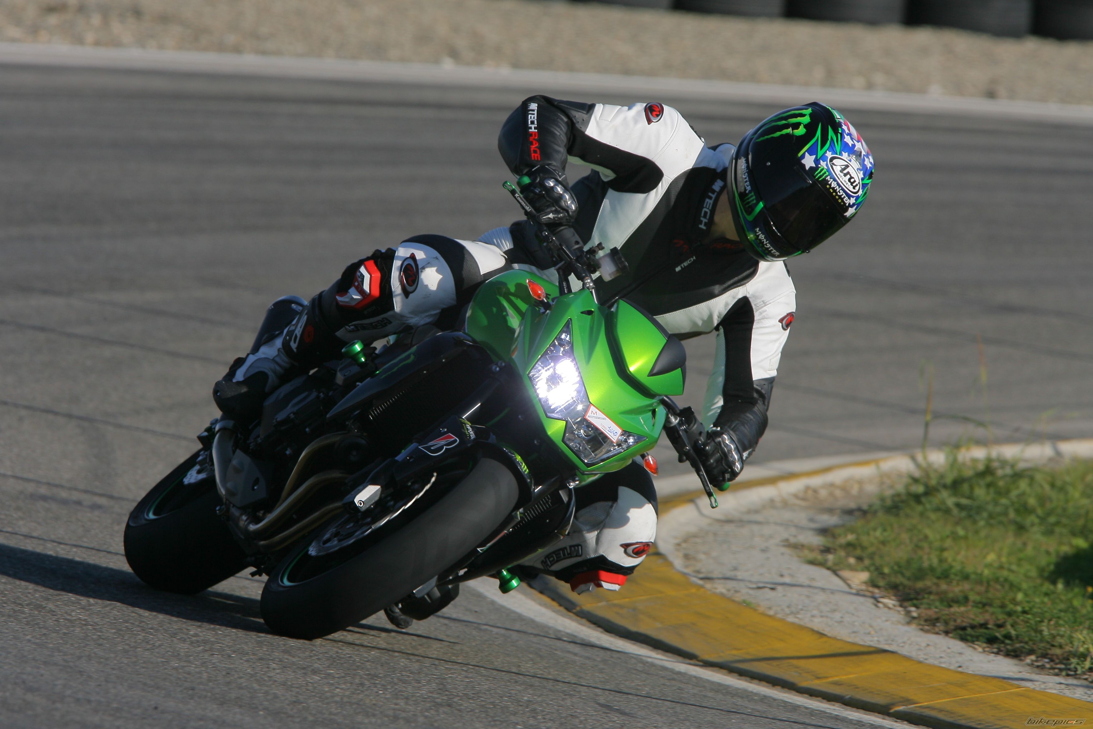 Bike Photo 1813378