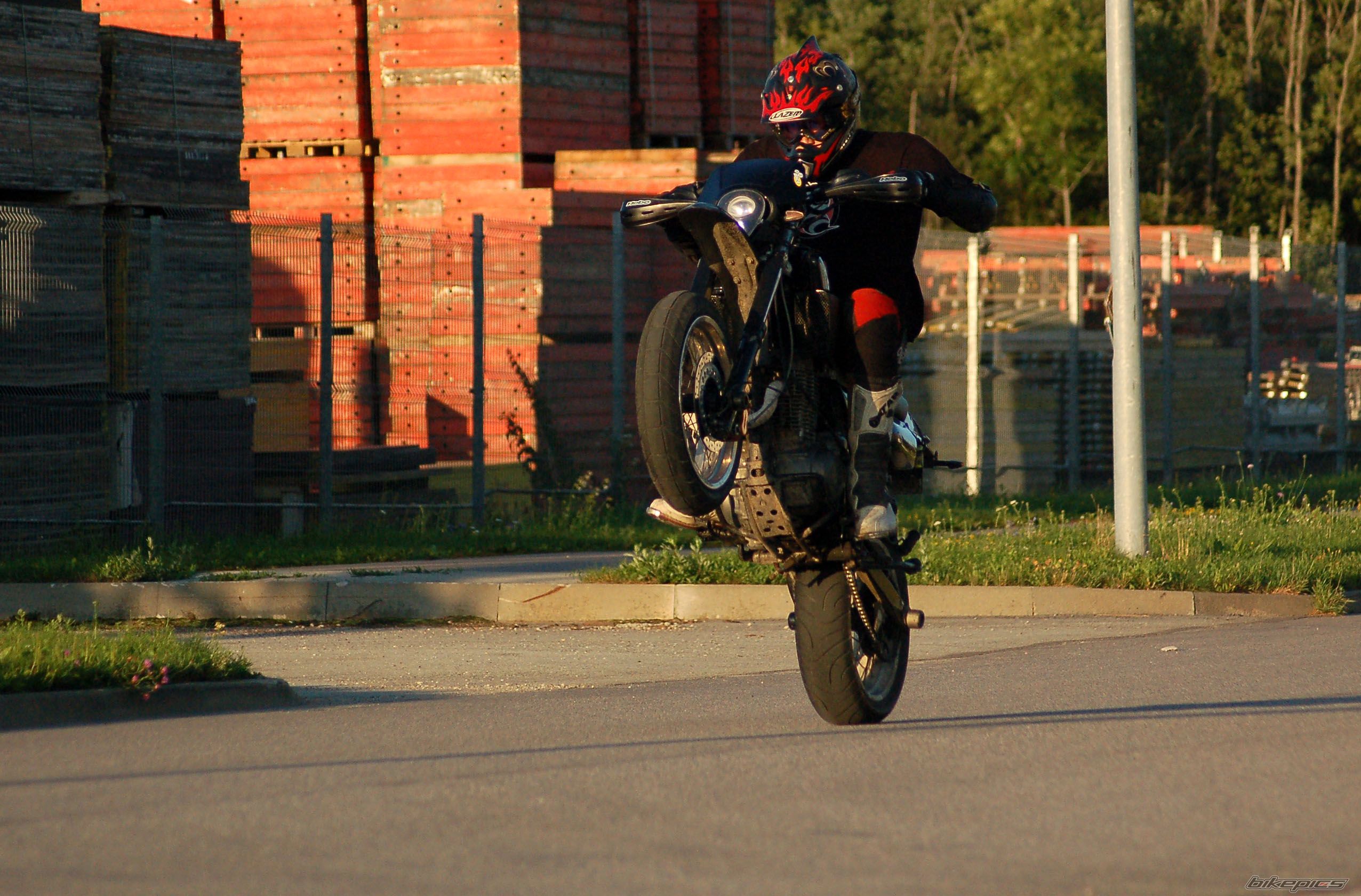 Bike Photo 1813852