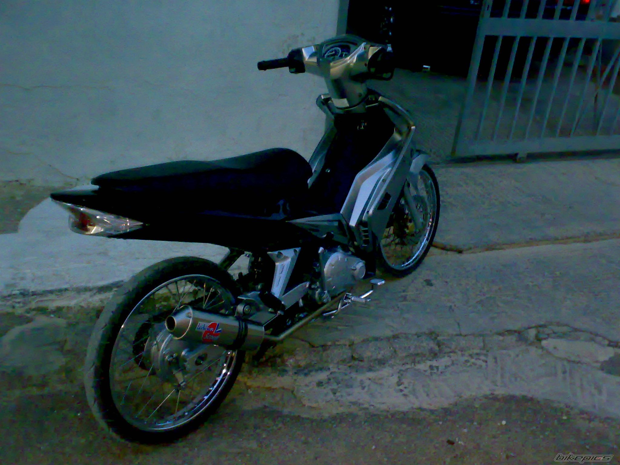 Photo 1813970