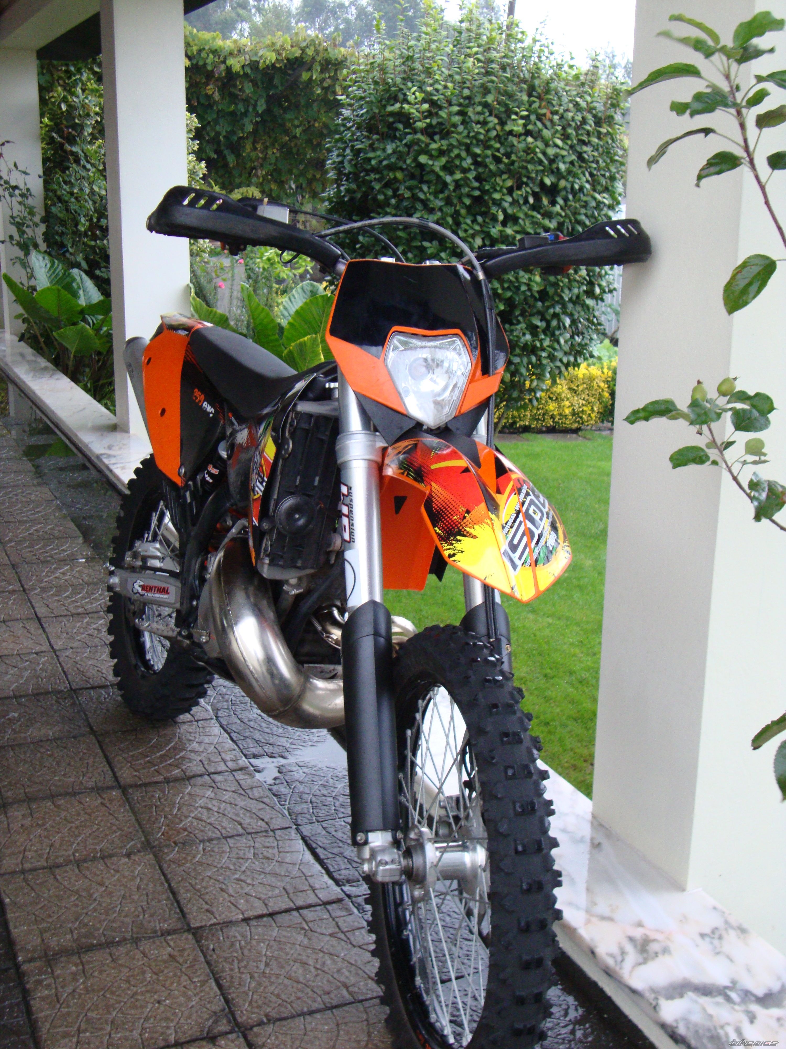 Bike Photo 1814036