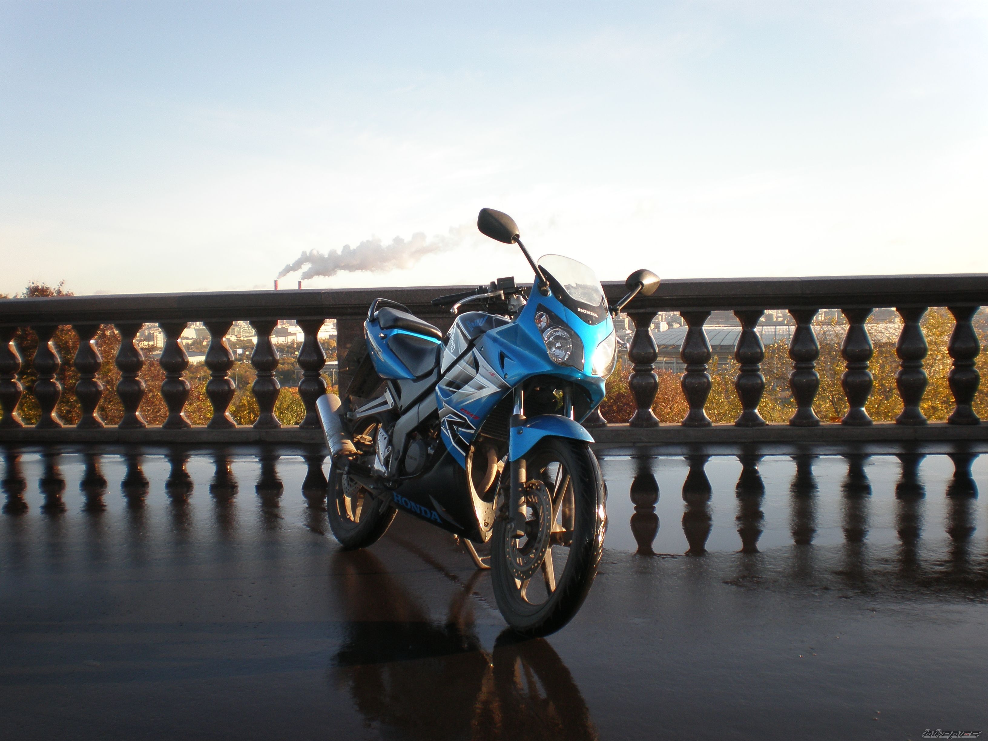Bike Photo 1815680