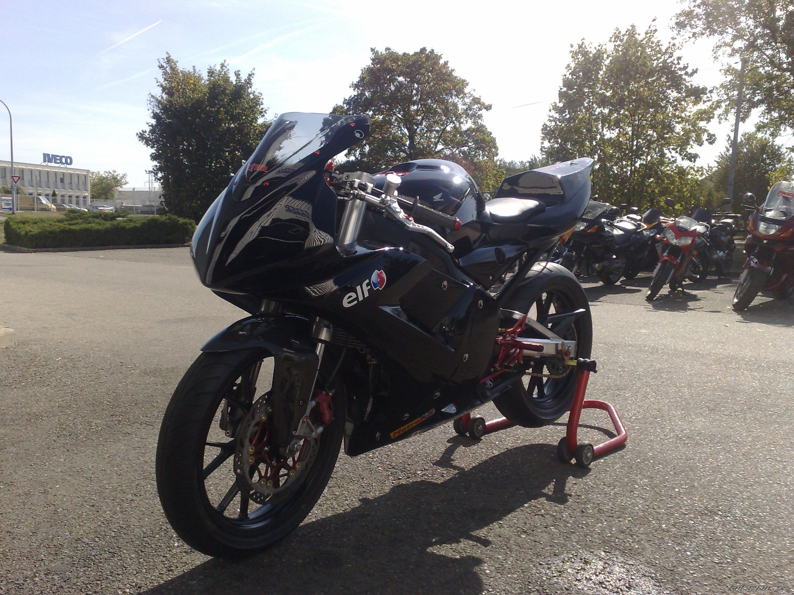 Bike Photo 1815810