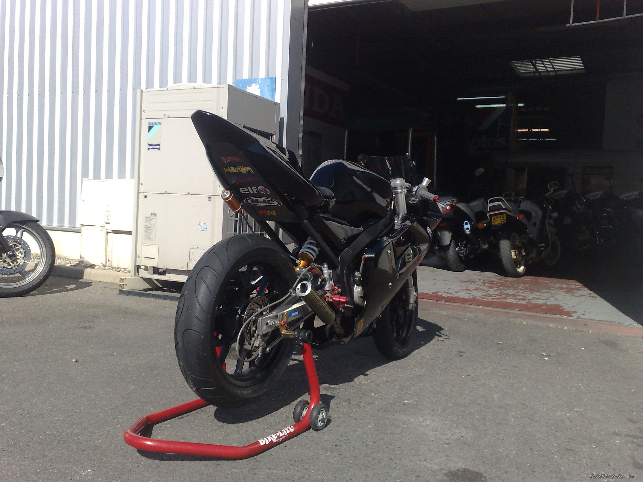 Bike Photo 1815815