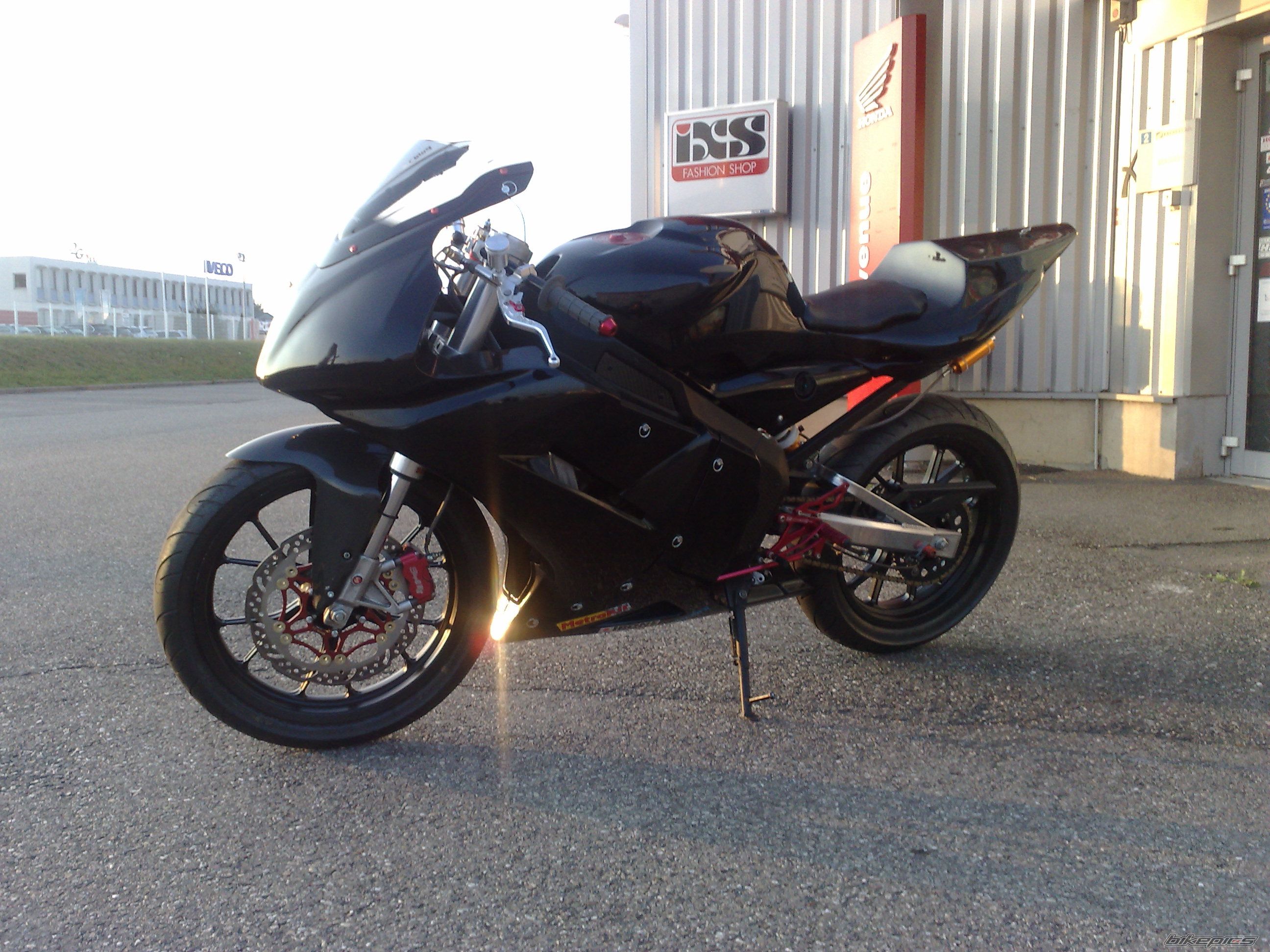 Bike Photo 1815829