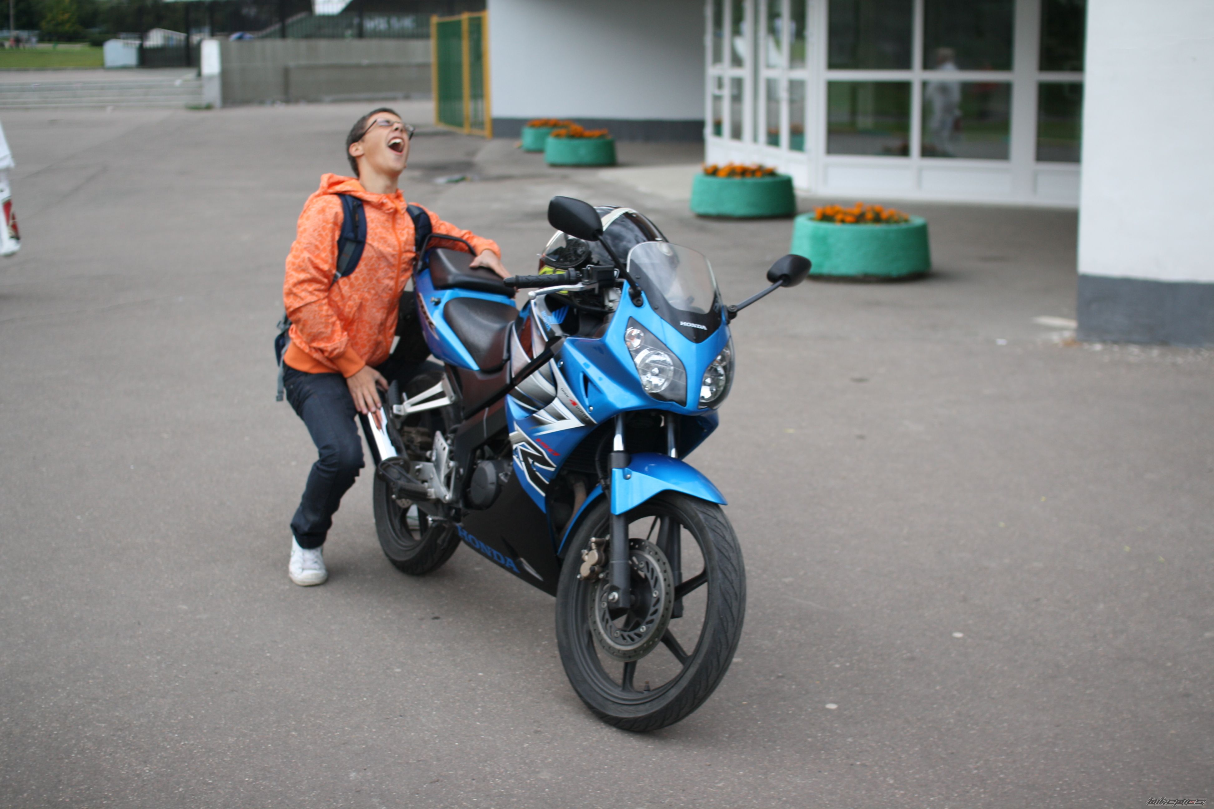 Bike Photo 1815847