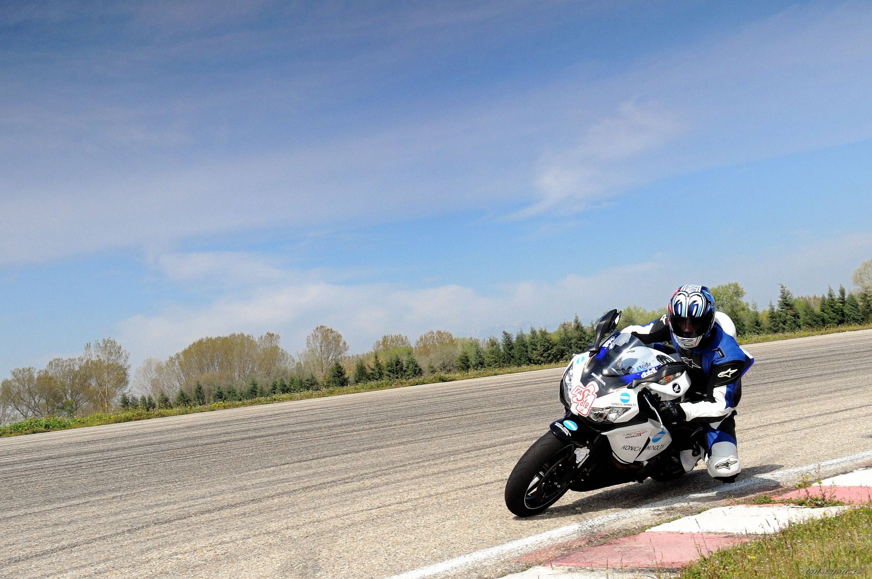 Bike Photo 1816038