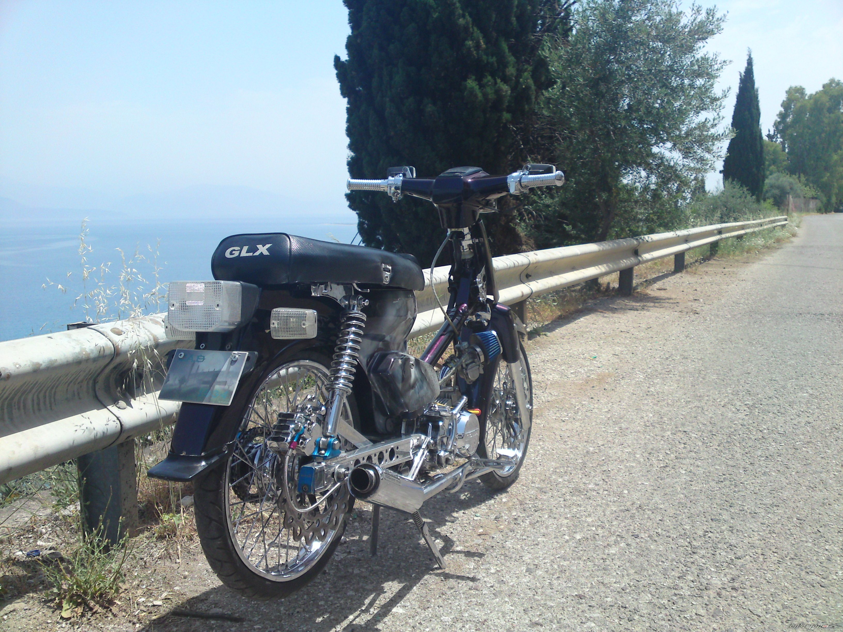 Photo 1816341