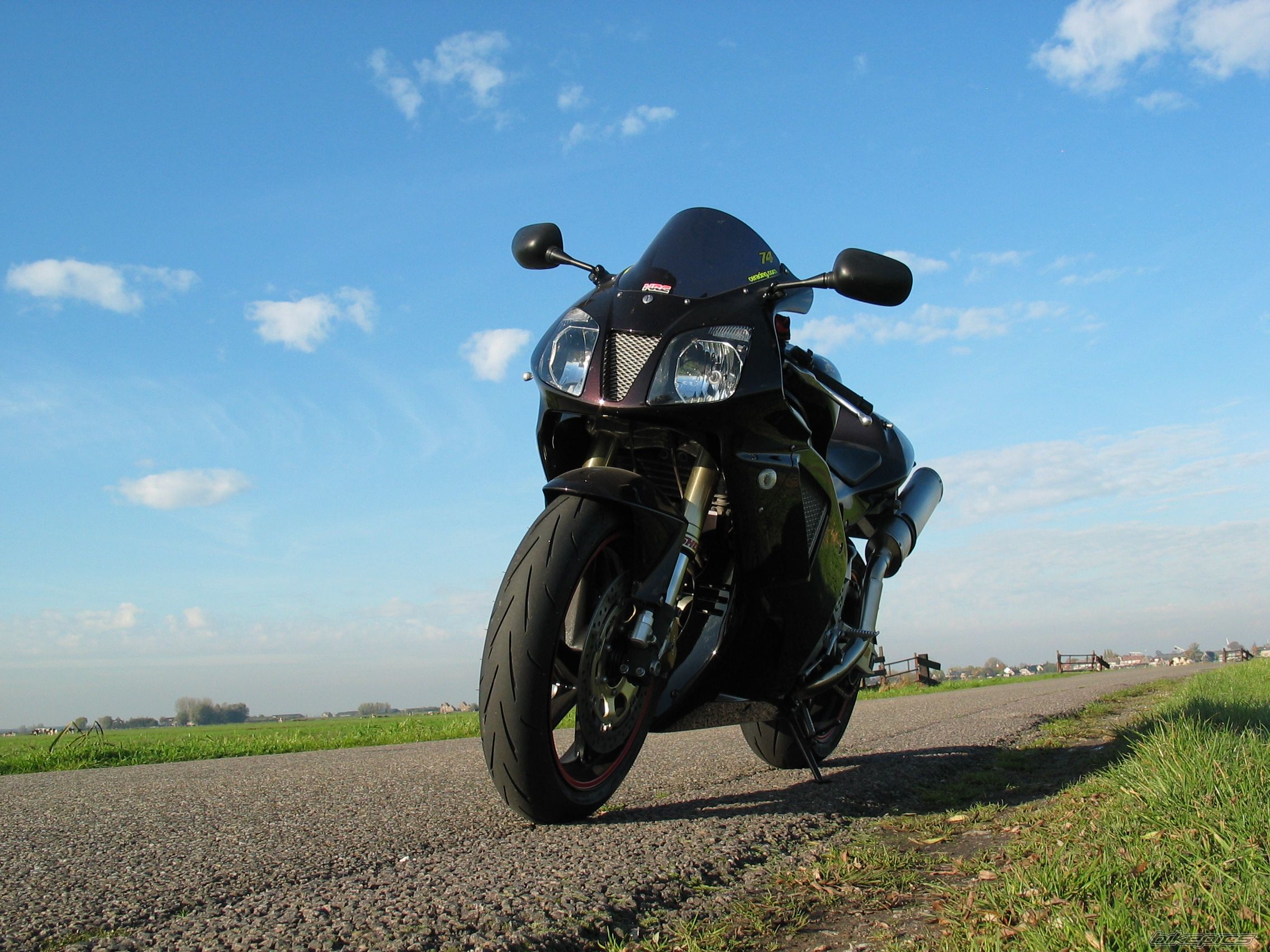 Bike Photo 1816474