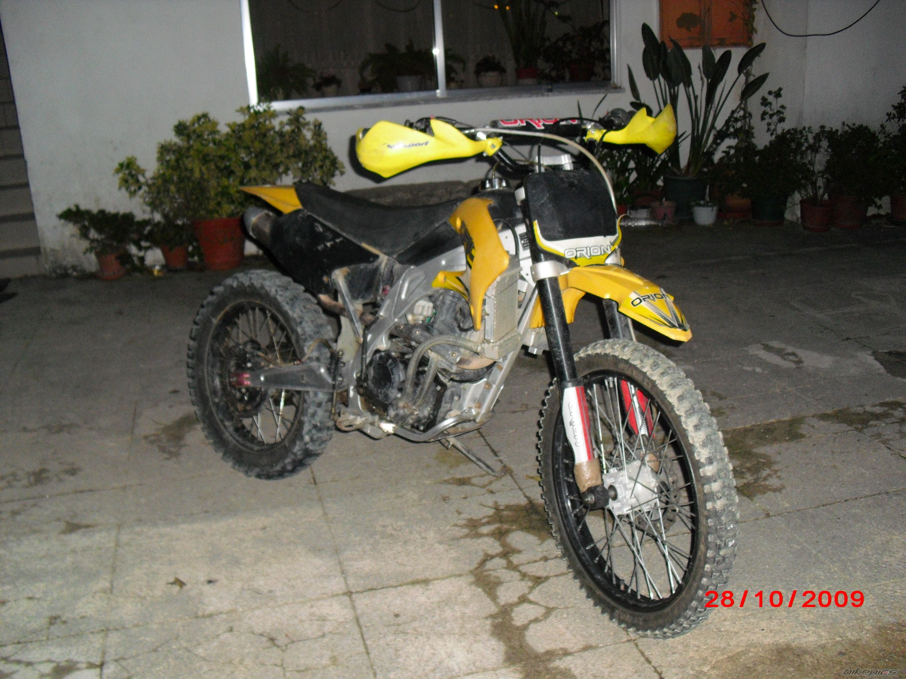Photo 1816498