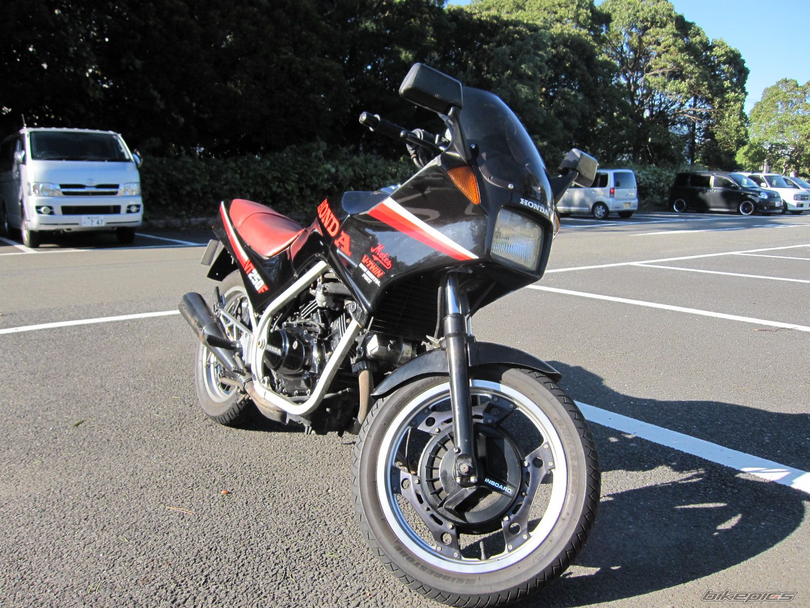 Photo 1816754