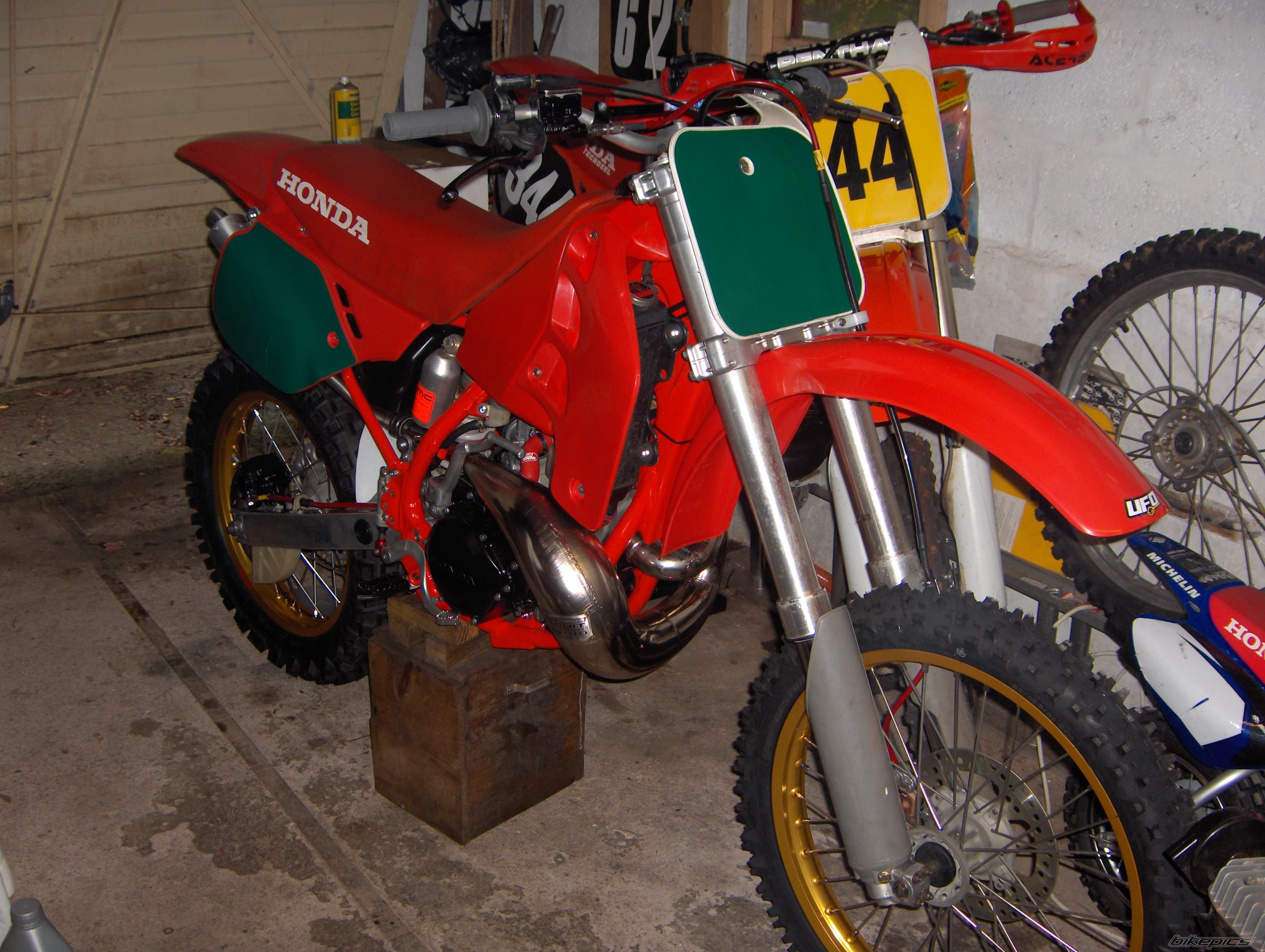 Photo 1817369